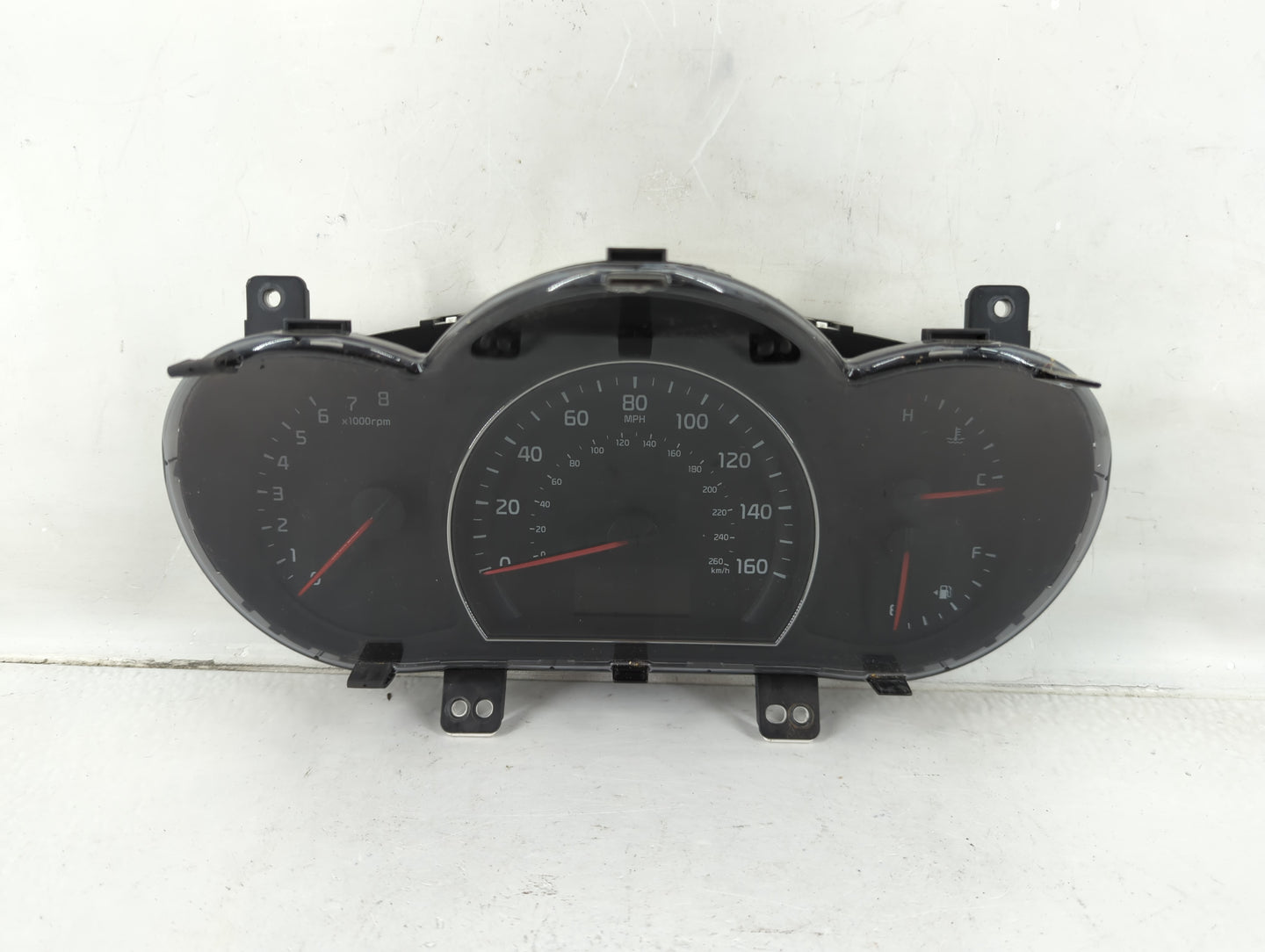 2014-2015 Kia Sorento Instrument Cluster Speedometer Gauges P/N:94004-1U010 Fits Fits 2014 2015 OEM Used Auto Parts - Oemuse