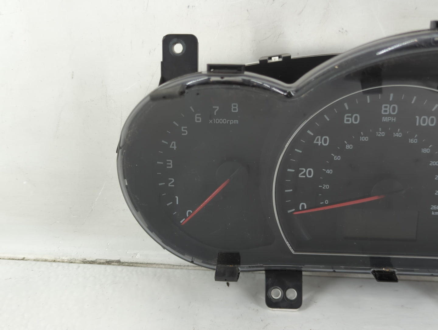 2014-2015 Kia Sorento Instrument Cluster Speedometer Gauges P/N:94004-1U010 Fits Fits 2014 2015 OEM Used Auto Parts - Oemuse