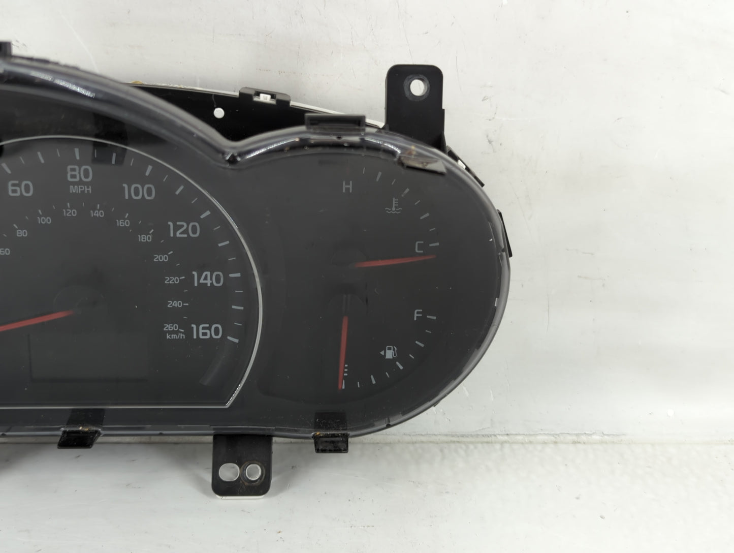2014-2015 Kia Sorento Instrument Cluster Speedometer Gauges P/N:94004-1U010 Fits Fits 2014 2015 OEM Used Auto Parts - Oemuse