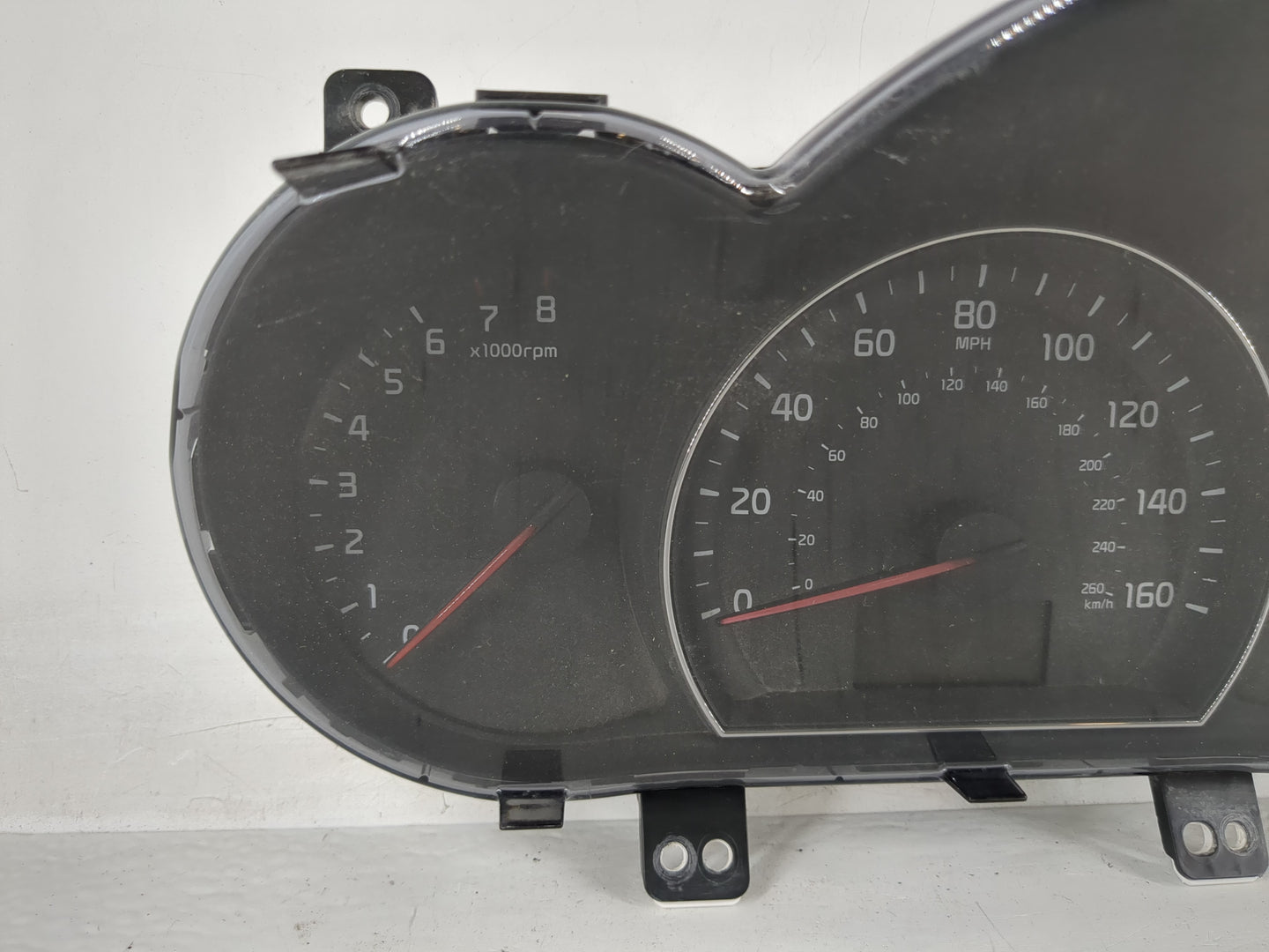 2014-2015 Kia Sorento Instrument Cluster Speedometer Gauges Fits Fits 2014 2015 OEM Used Auto Parts - Oemusedautoparts1.com