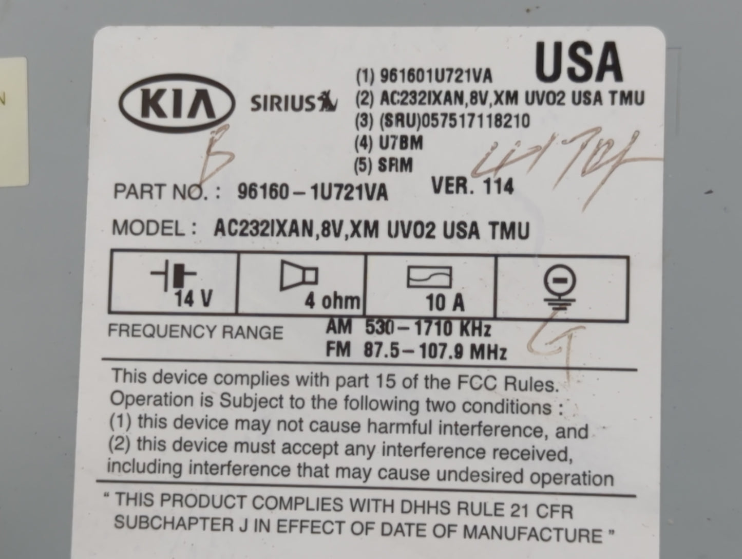 2015 Kia Sorento Radio AM FM Cd Player Receiver Replacement P/N:96160-1U721VA Fits OEM Used Auto Parts - Oemusedautoparts1.c