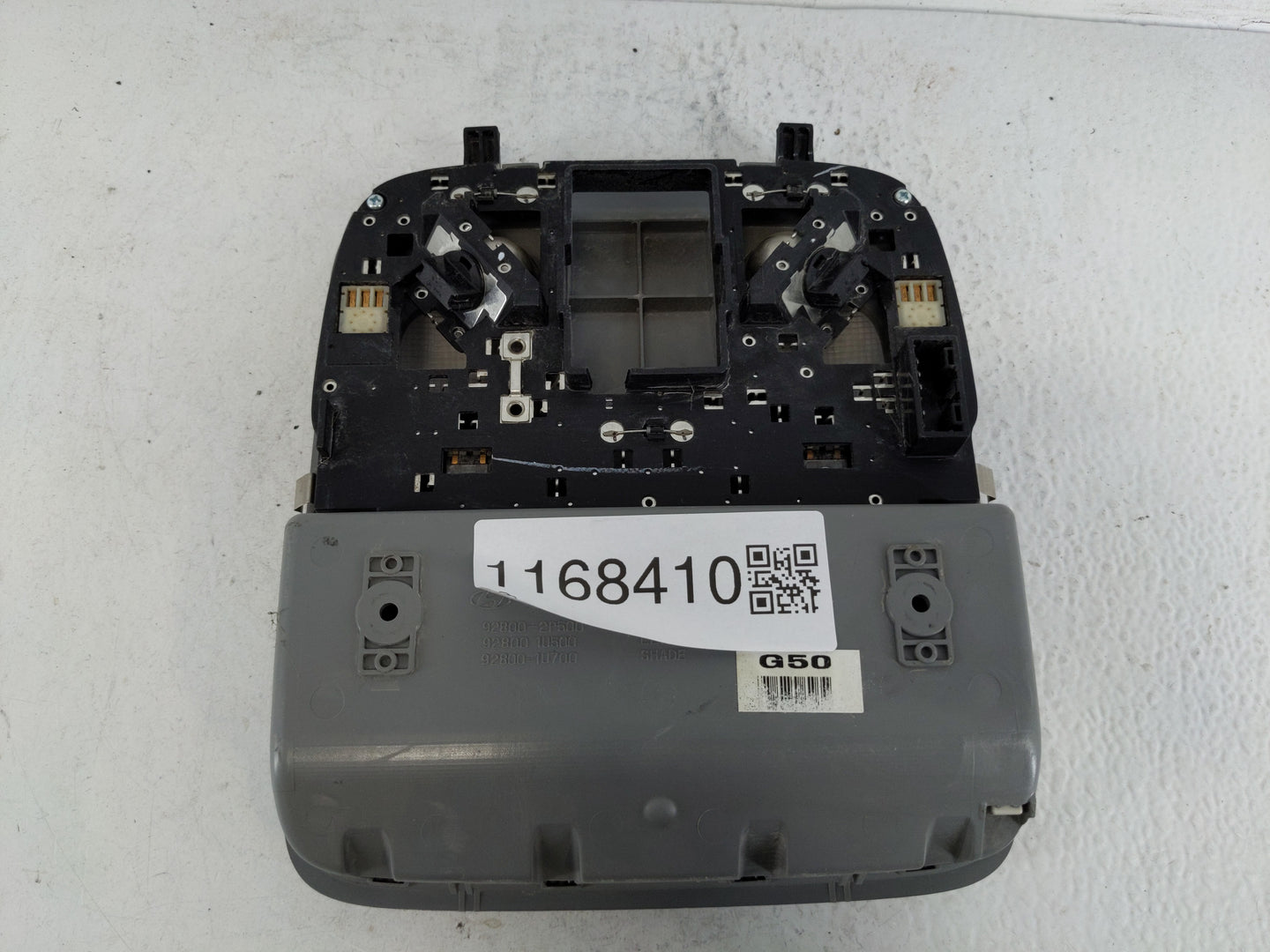 2015 Kia Sorento Overhead Roof Console 1168410 - Oemusedautoparts1.com