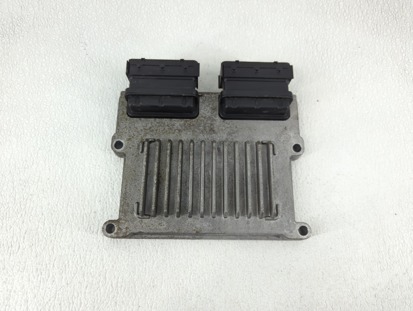 2015 Kia Sorento PCM Engine Control Computer ECU ECM PCU OEM P/N:39100-3CXN5 Fits OEM Used Auto Parts - Oemusedautoparts1.co