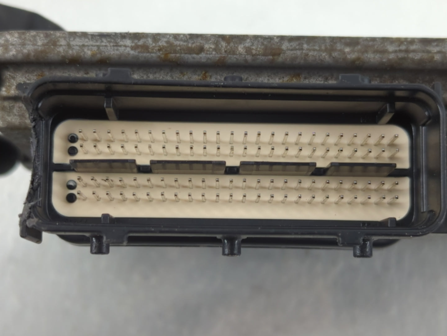 2015 Kia Sorento PCM Engine Control Computer ECU ECM PCU OEM P/N:39100-3CXN5 Fits OEM Used Auto Parts - Oemusedautoparts1.co