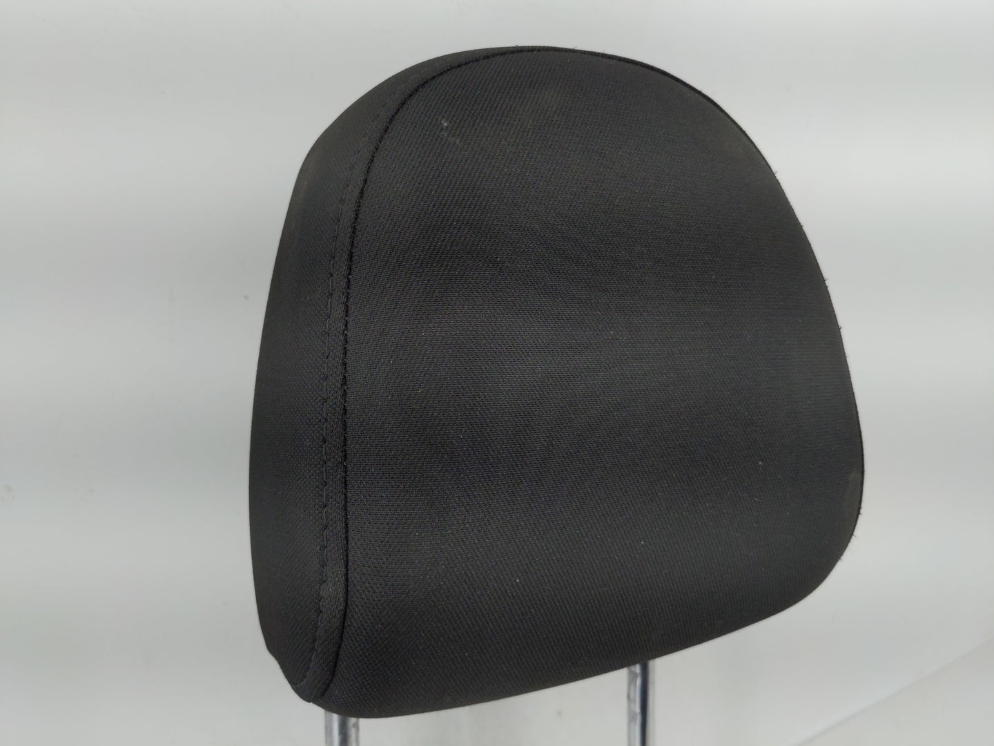 2015 Kia Sorento Headrest Head Rest Front Driver Passenger Seat Fits OEM Used Auto Parts - Oemusedautoparts1.com