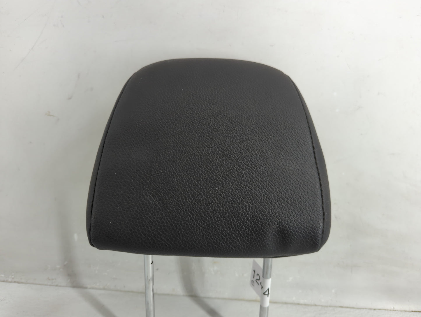 2015 Kia Sorento Headrest Head Rest Front Driver Passenger Seat Fits OEM Used Auto Parts - Oemusedautoparts1.com