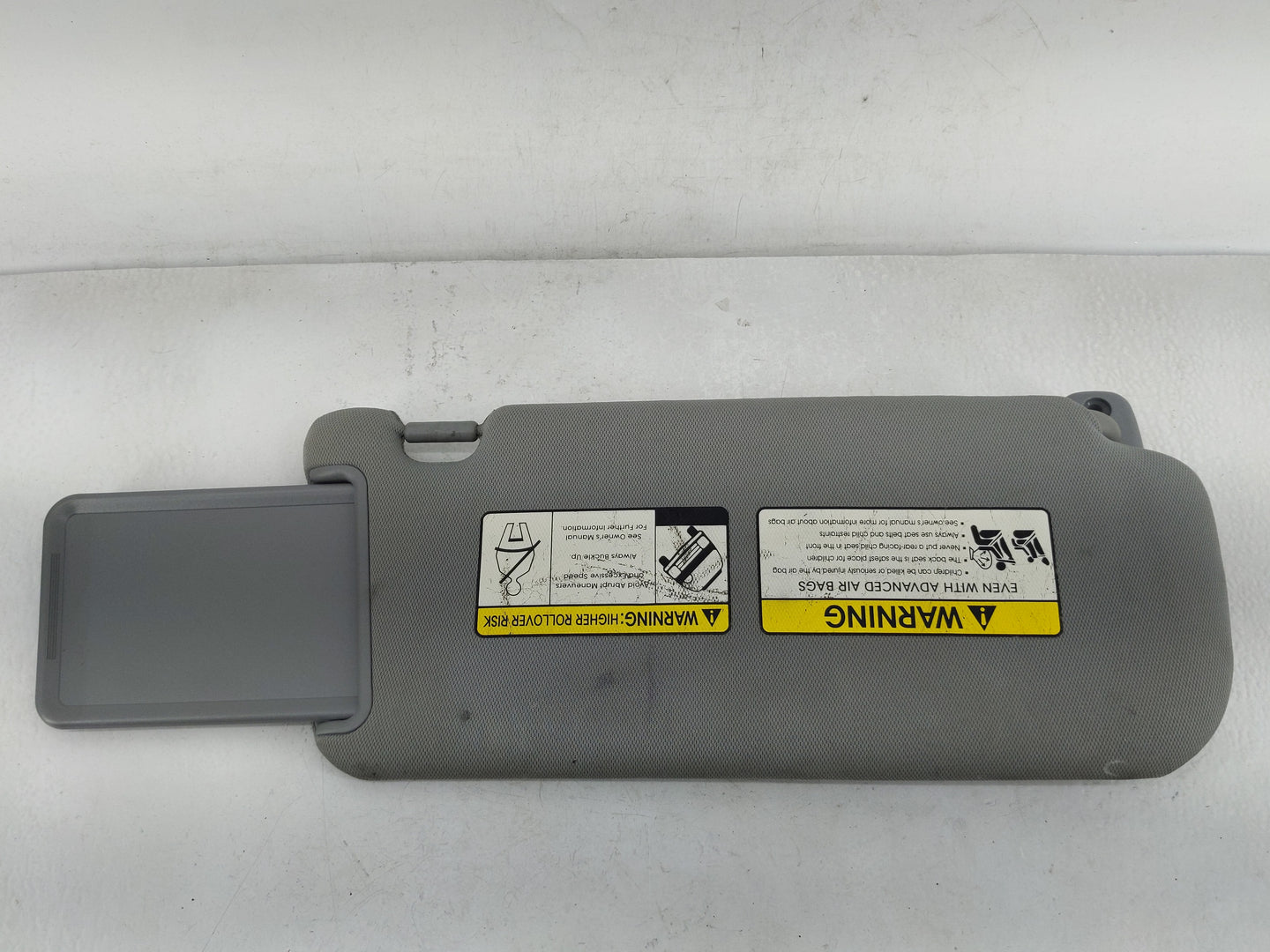 2011-2015 Kia Sorento Sun Visor Shade Replacement Driver Left Mirror Fits Fits 2011 2012 2013 2014 2015 OEM Used Auto Parts 