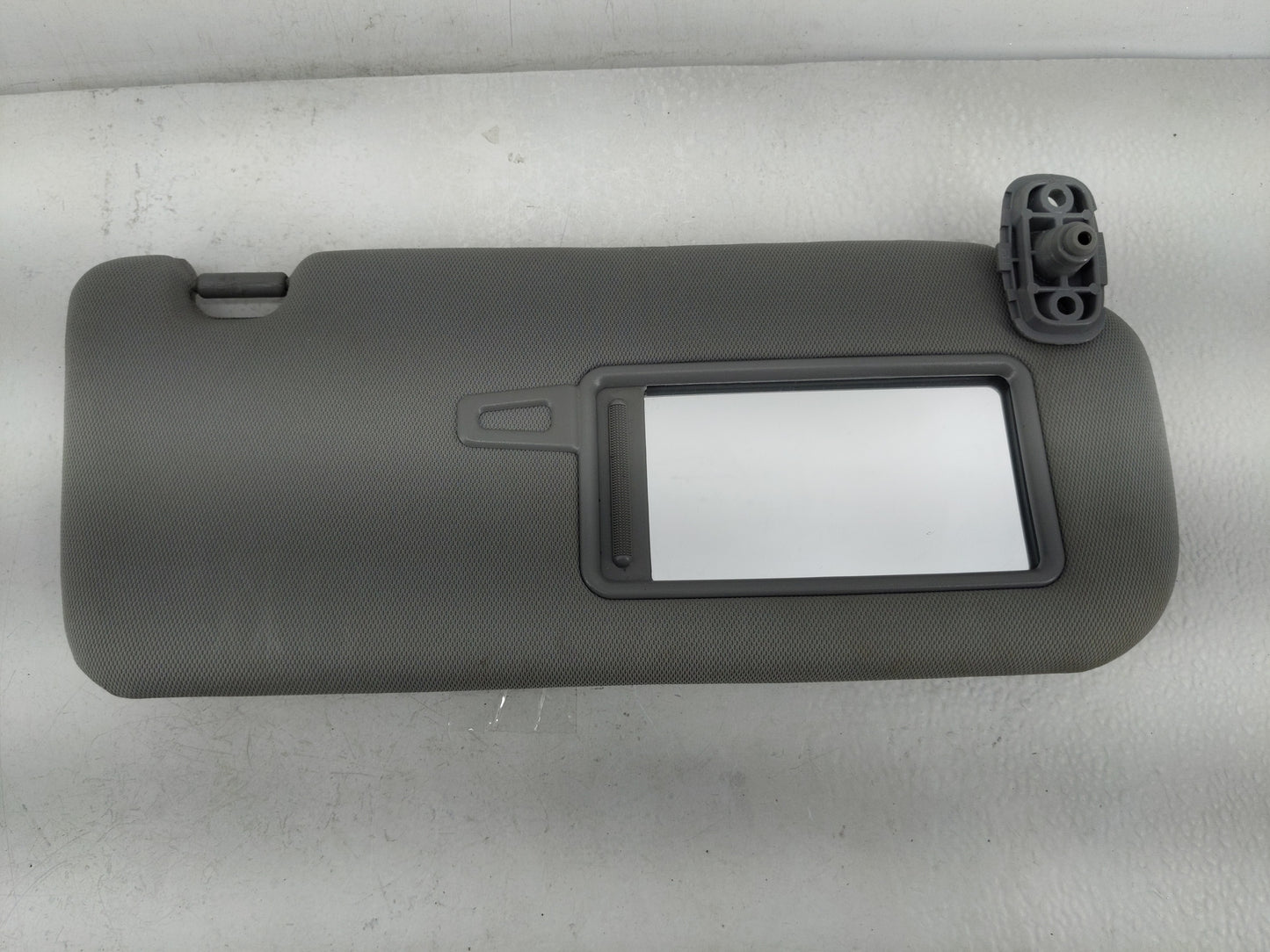 2011-2015 Kia Sorento Sun Visor Shade Replacement Passenger Right Mirror Fits Fits 2011 2012 2013 2014 2015 OEM Used Auto Pa