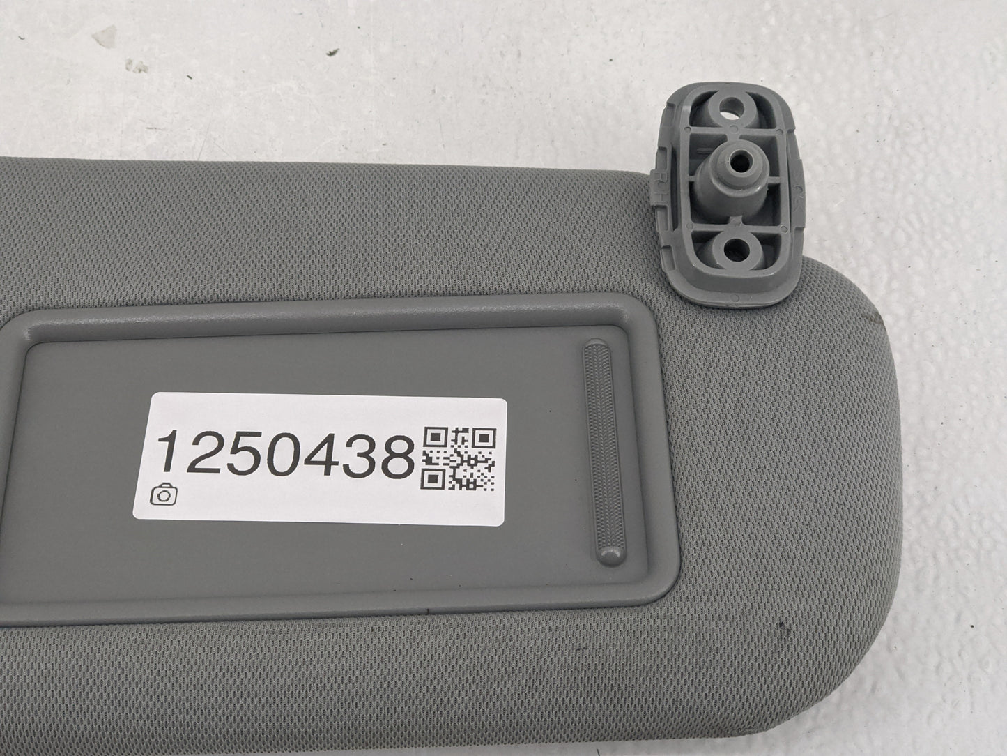 2011-2015 Kia Sorento Sun Visor Shade Replacement Passenger Right Mirror Fits Fits 2011 2012 2013 2014 2015 OEM Used Auto Pa