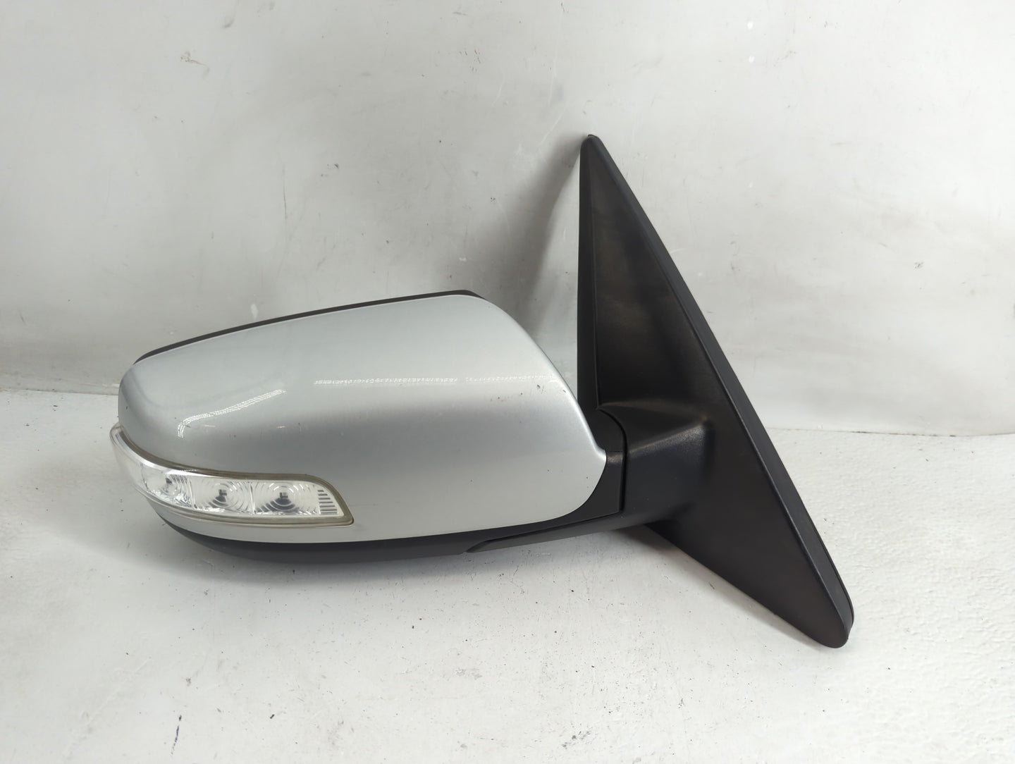 2011-2015 Kia Sorento Side Mirror Replacement Passenger Right View Door Mirror P/N:876201U0503D Fits Fits 2011 2012 2013 201