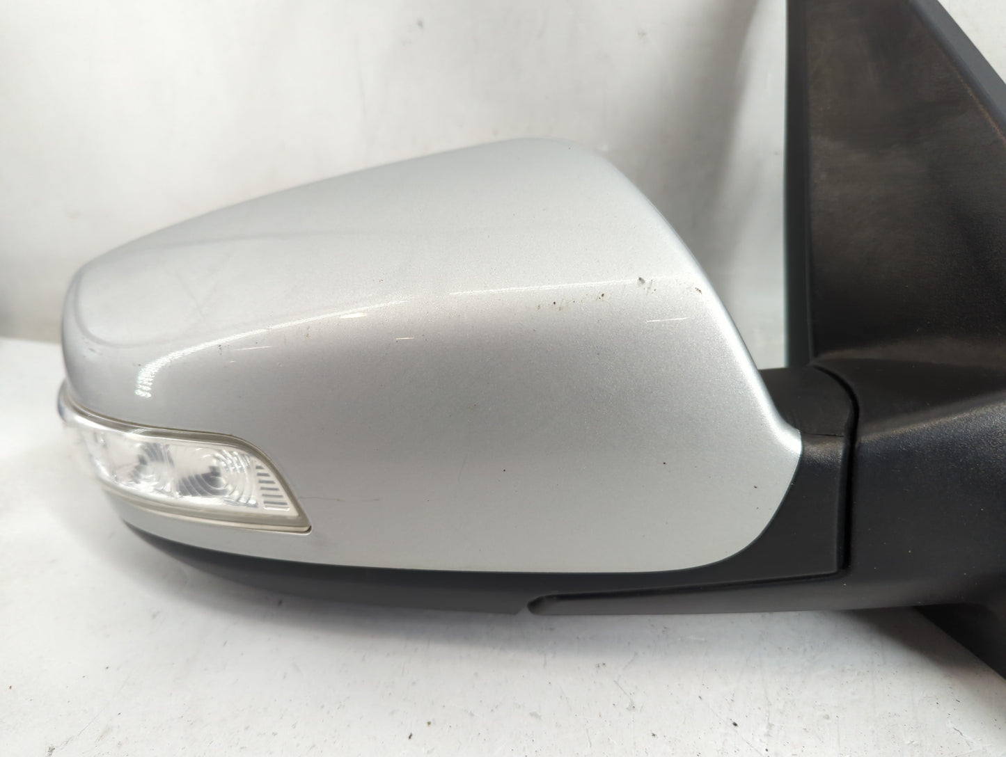 2011-2015 Kia Sorento Side Mirror Replacement Passenger Right View Door Mirror P/N:876201U0503D Fits Fits 2011 2012 2013 201