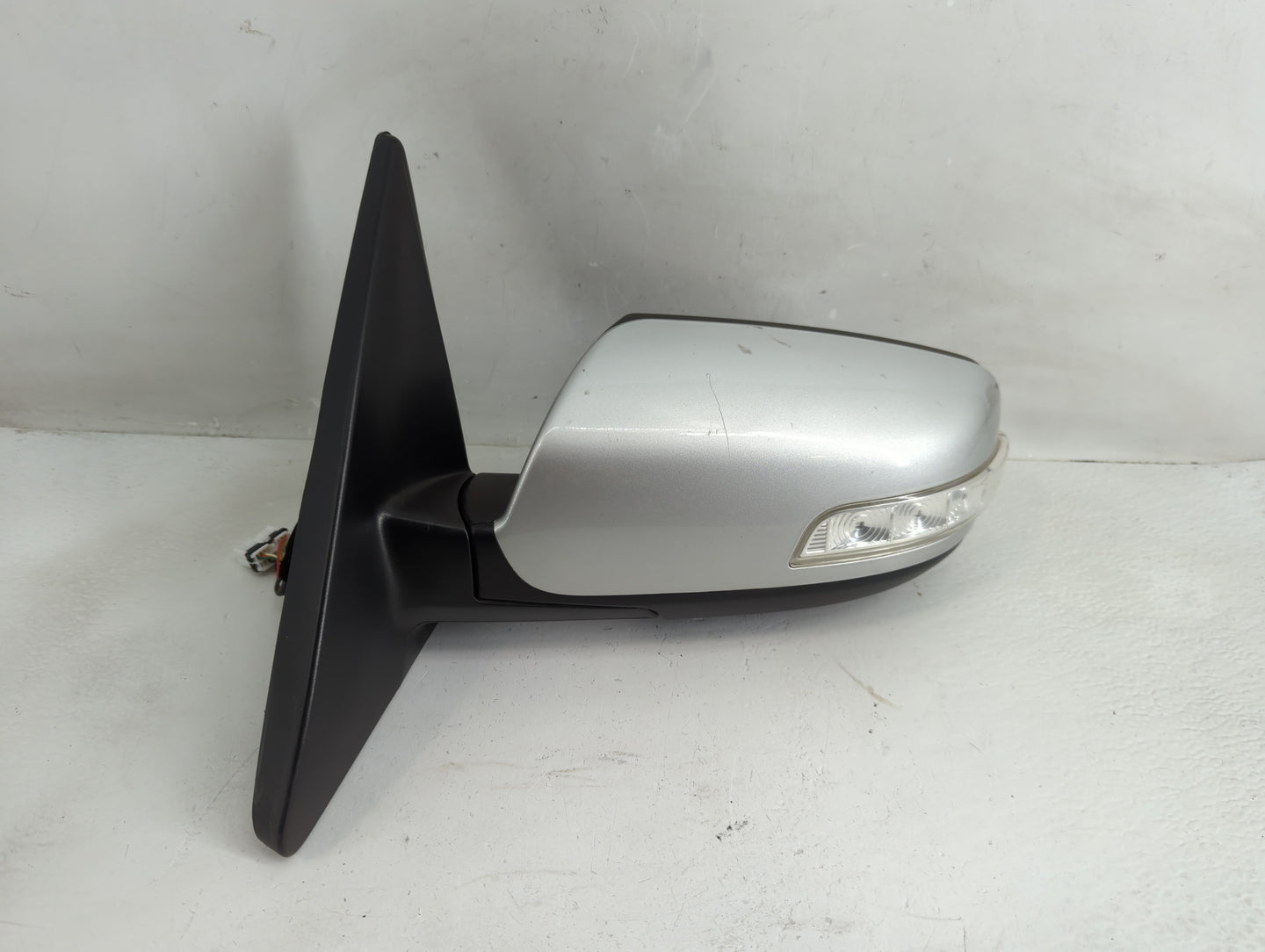 2011-2015 Kia Sorento Side Mirror Replacement Driver Left View Door Mirror P/N:876101U0503D Fits Fits 2011 2012 2013 2014 20