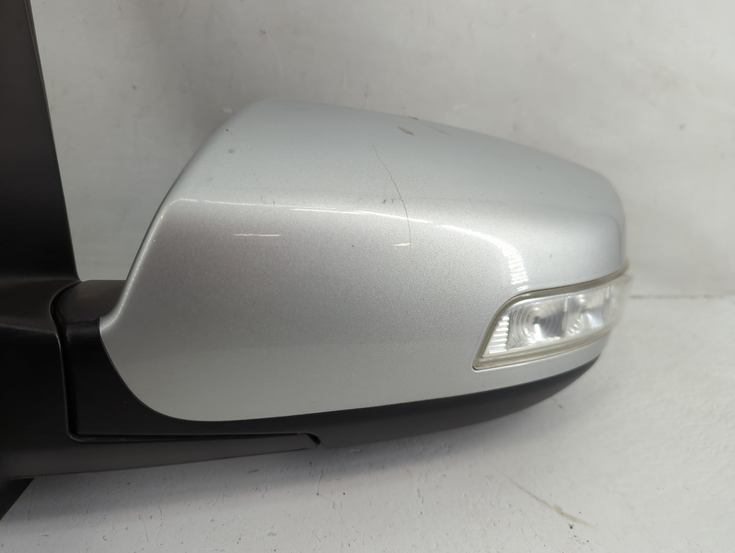 2011-2015 Kia Sorento Side Mirror Replacement Driver Left View Door Mirror P/N:876101U0503D Fits Fits 2011 2012 2013 2014 20