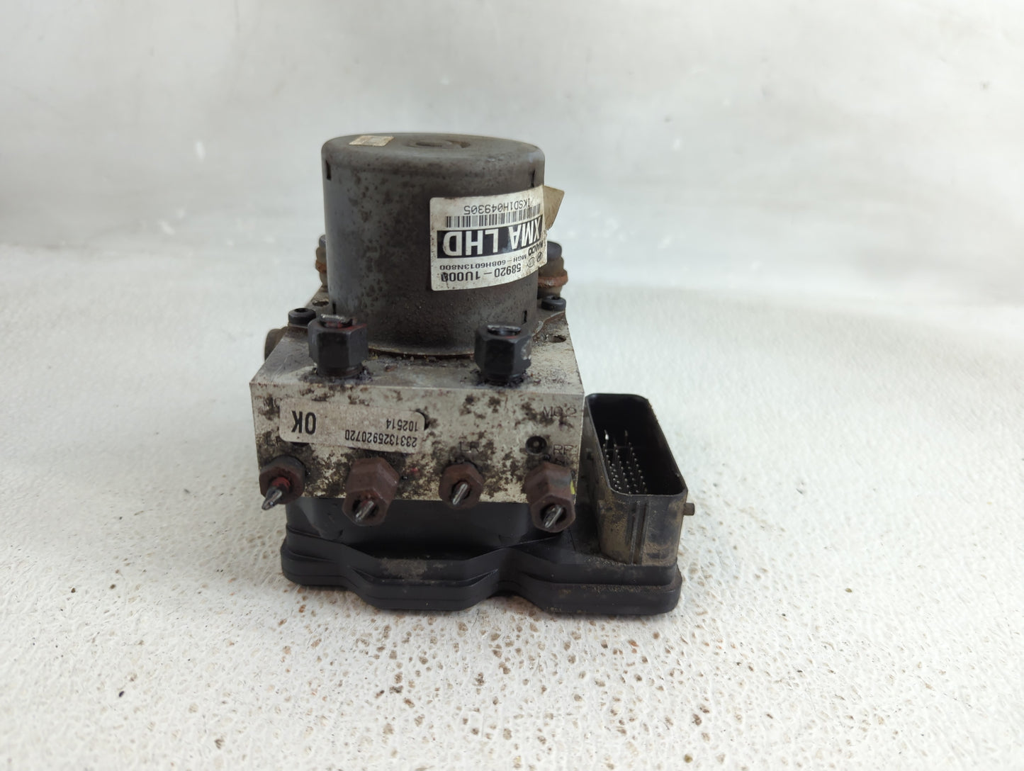 2014-2015 Kia Sorento ABS Pump Control Module Replacement P/N:58920-1U000 Fits Fits 2014 2015 OEM Used Auto Parts - Oemuseda