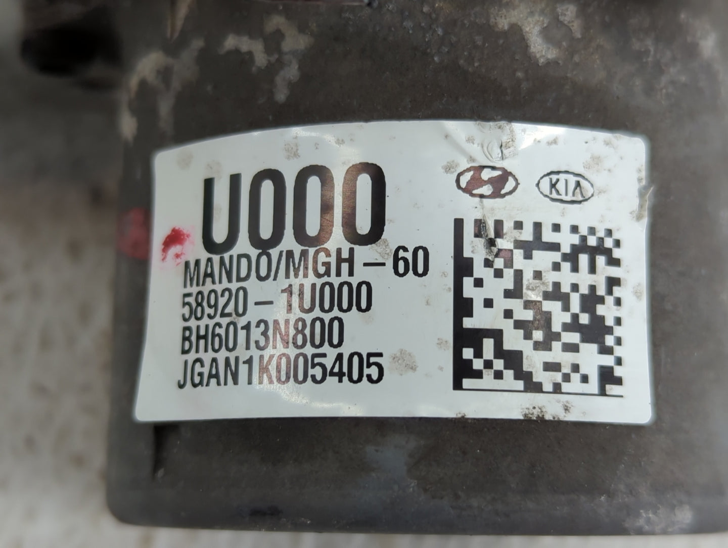 2014-2015 Kia Sorento ABS Pump Control Module Replacement P/N:58920-1U000 Fits Fits 2014 2015 OEM Used Auto Parts - Oemuseda