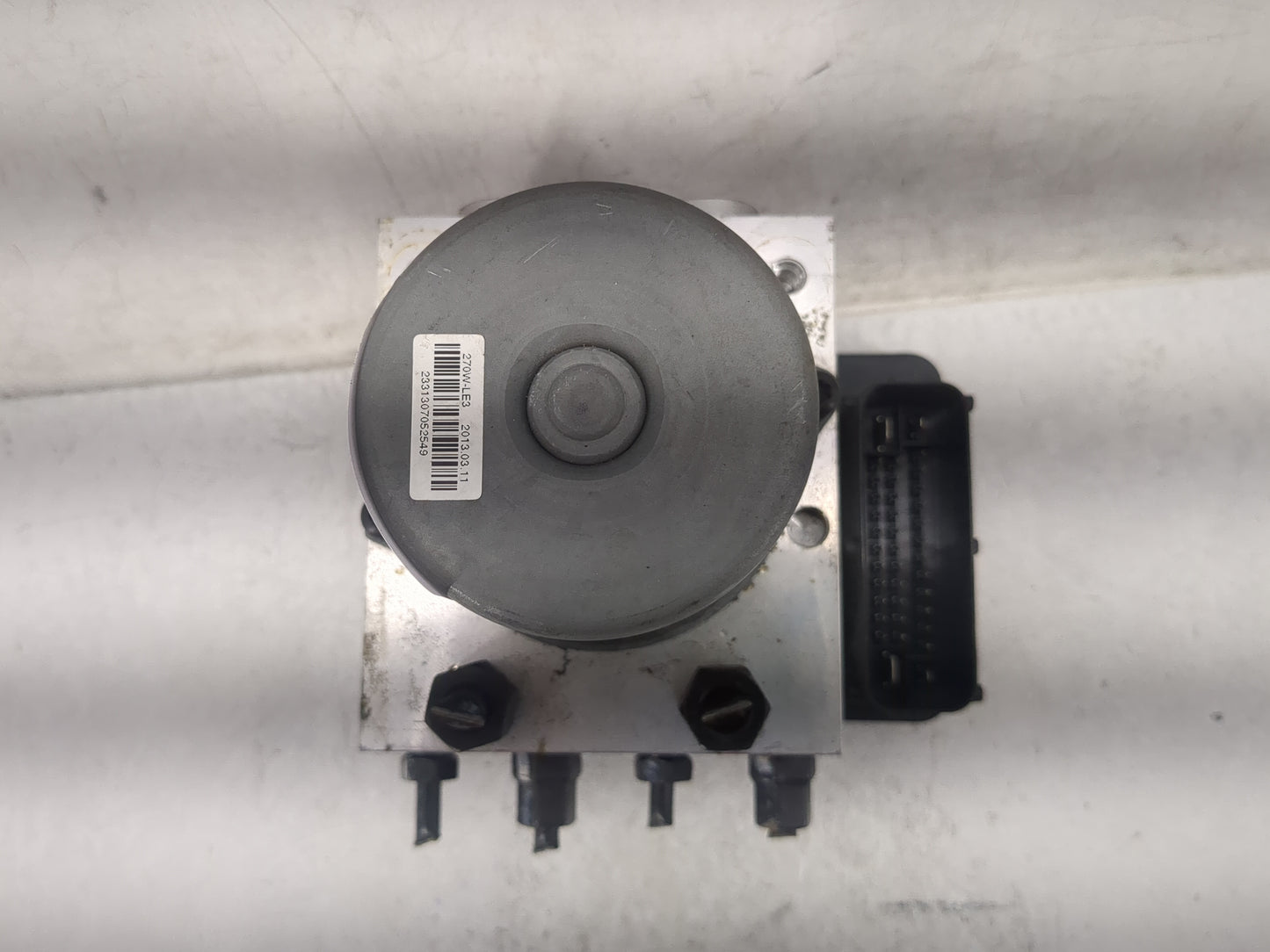 2014-2015 Kia Sorento ABS Pump Control Module Replacement P/N:58920-1U000 BE6003N801 Fits Fits 2014 2015 OEM Used Auto Parts