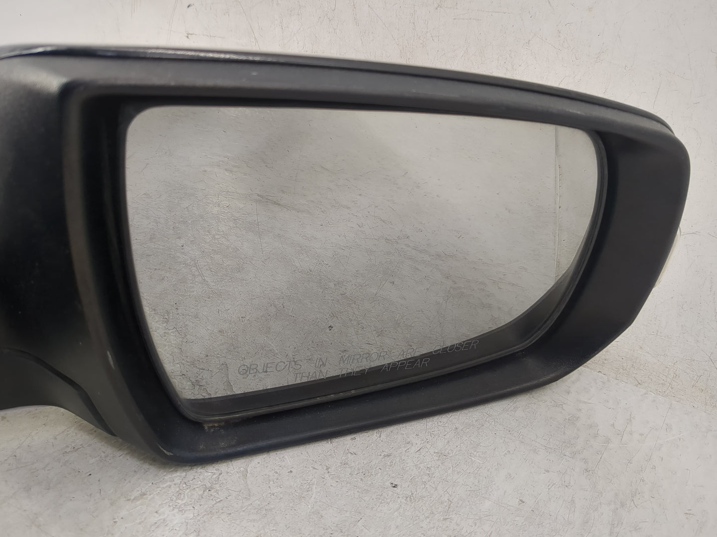 2014-2015 Kia Sorento Passenger Side View Mirror - Right Door Mirror OEM Used - Oemusedautoparts1.com
