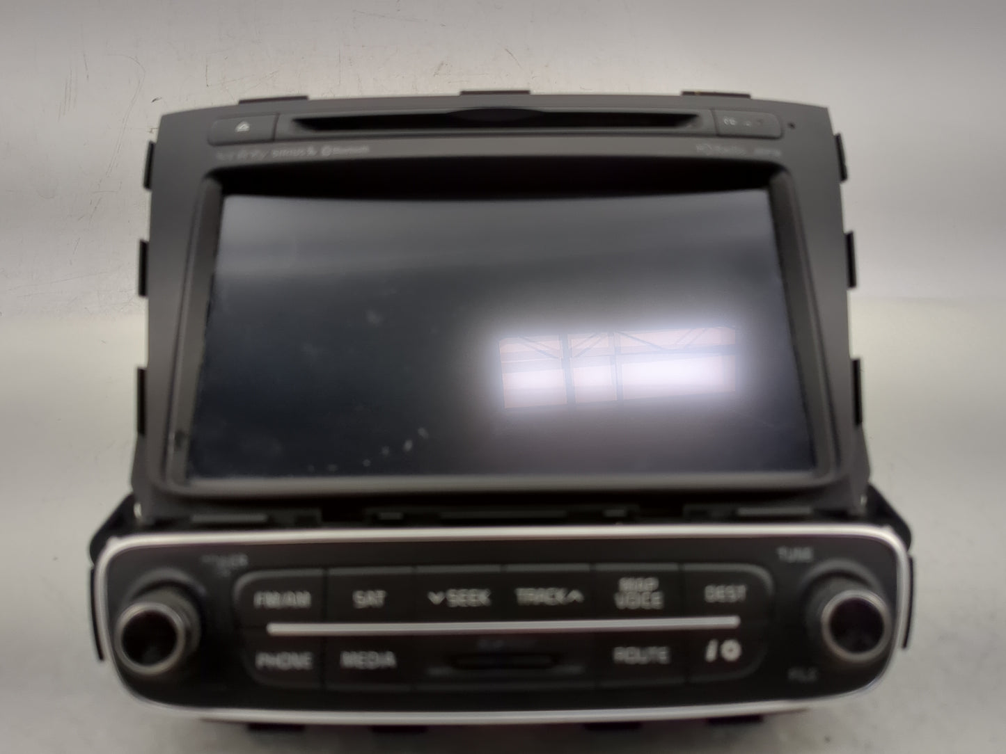2014-2015 Kia Sorento Radio AM FM Cd Player Receiver Replacement P/N:96560-1UAA1VA 96170-1UAA0VA Fits Fits 2014 2015 OEM Use