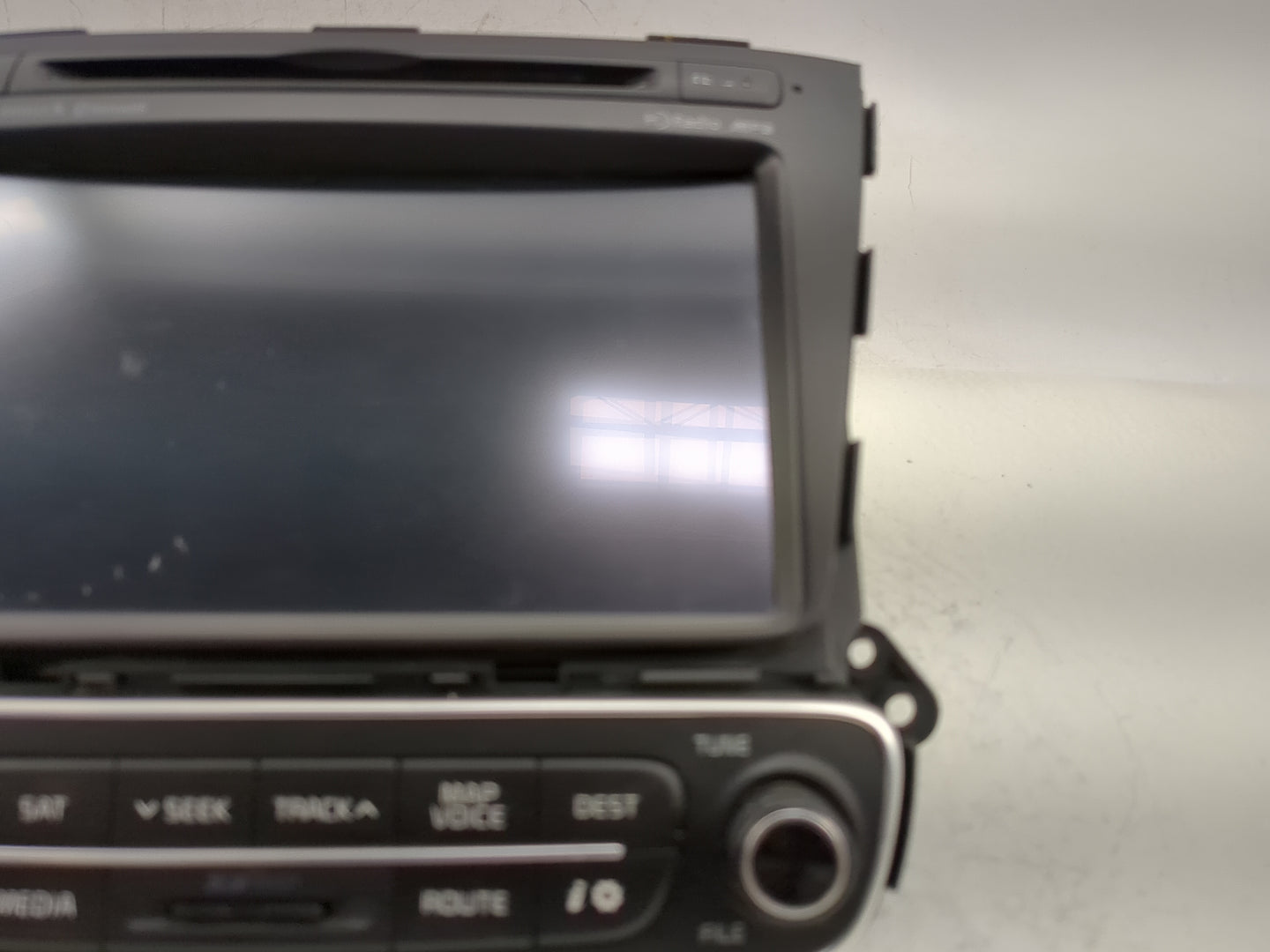 2014-2015 Kia Sorento Radio AM FM Cd Player Receiver Replacement P/N:96560-1UAA1VA 96170-1UAA0VA Fits Fits 2014 2015 OEM Use