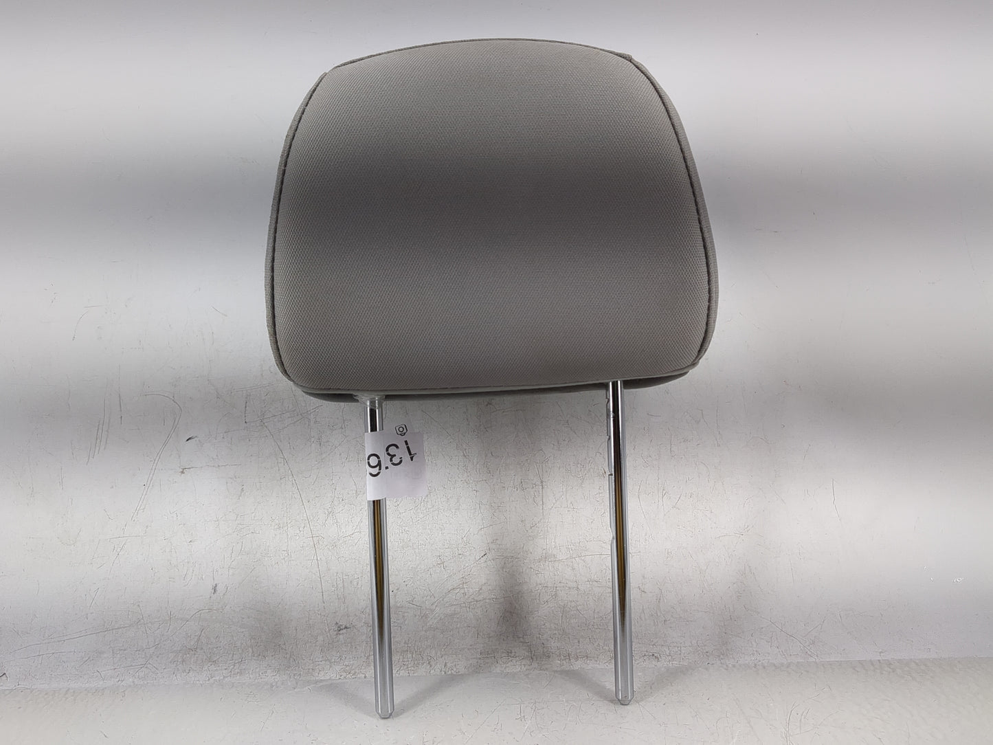 2014-2015 Kia Sorento Headrest Head Rest Rear Seat Fits Fits 2014 2015 OEM Used Auto Parts - Oemusedautoparts1.com