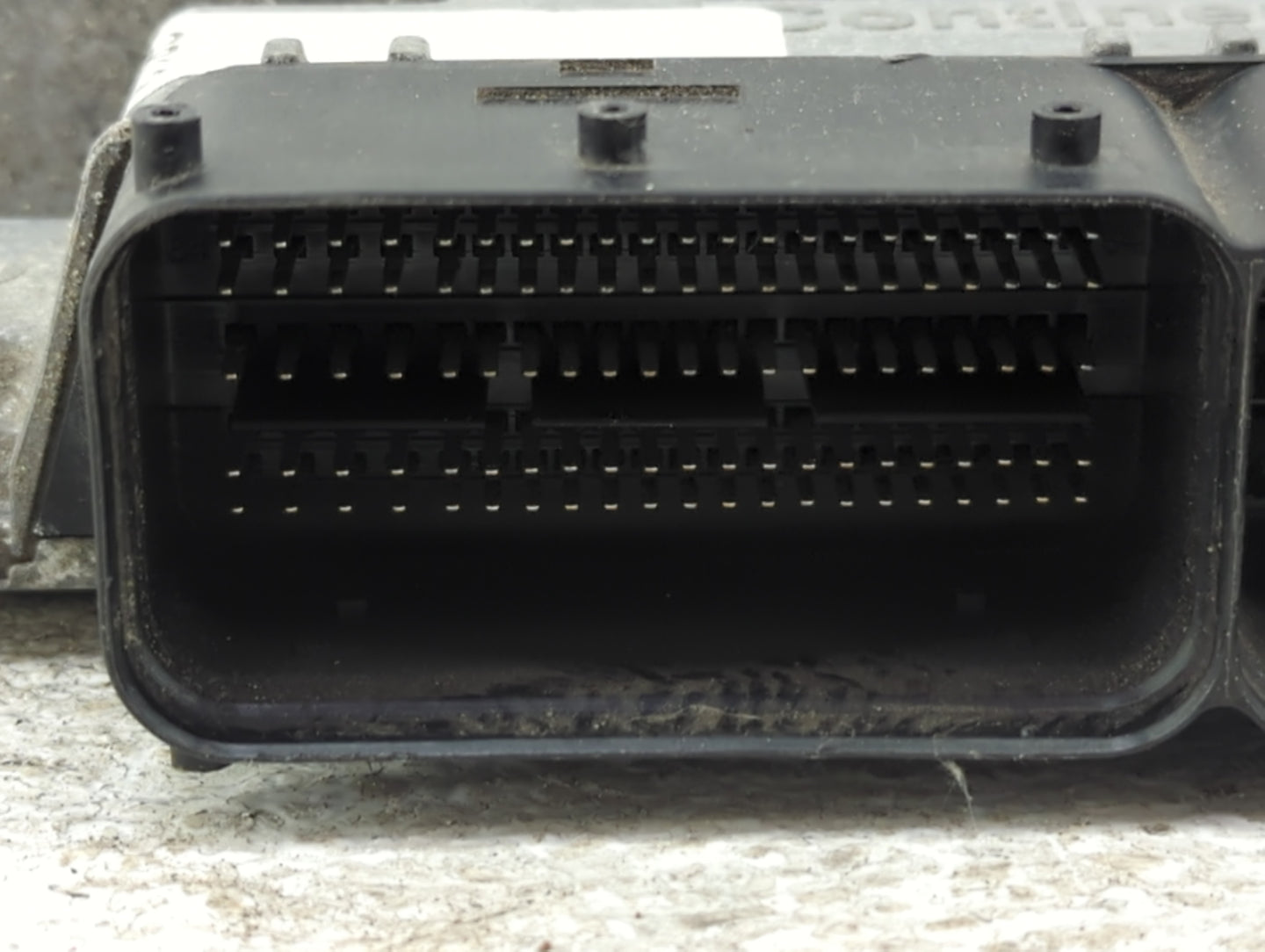 2014-2015 Kia Sorento PCM Engine Control Computer ECU ECM PCU OEM P/N:39113-2GBL2 39103-2GBL2 Fits Fits 2014 2015 OEM Used A