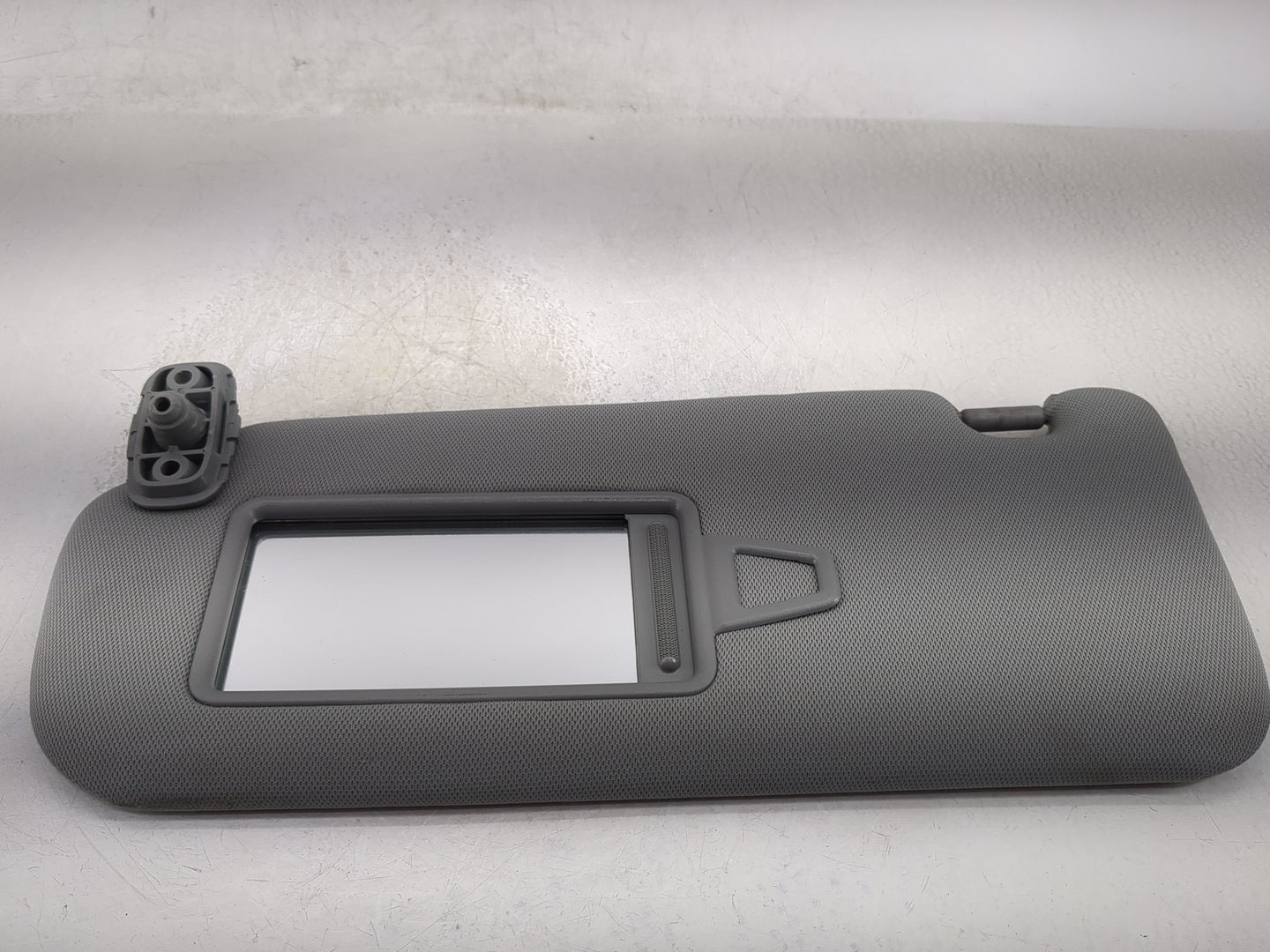 2011-2015 Kia Sorento Sun Visor Shade Replacement Passenger Right Mirror Fits Fits 2011 2012 2013 2014 2015 OEM Used Auto Pa