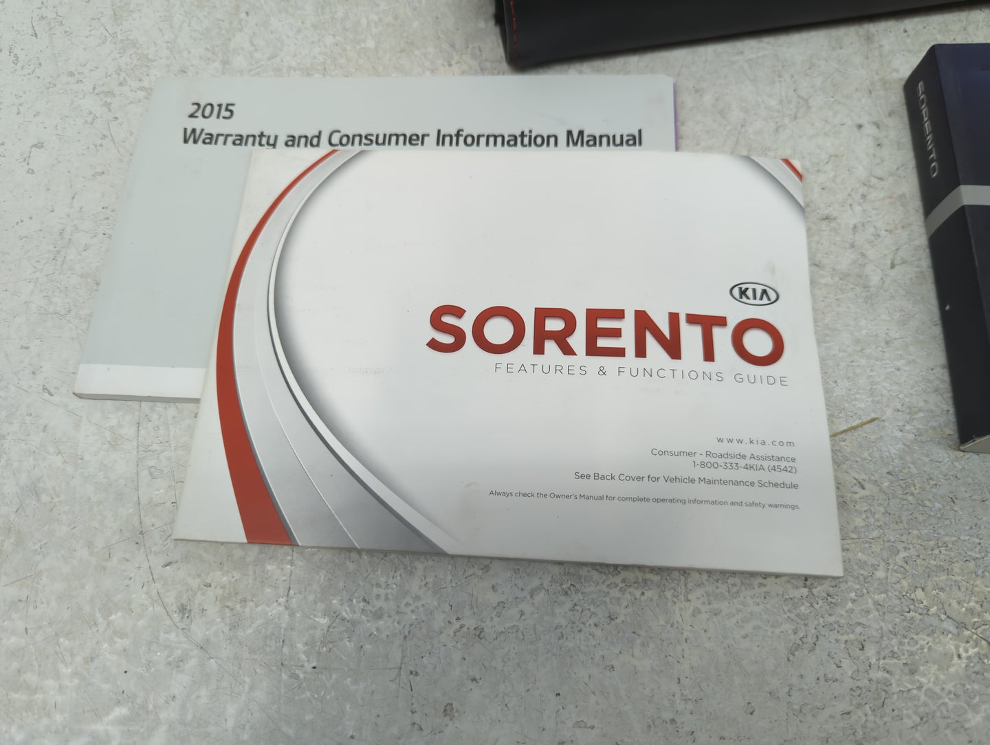 2015 Kia Sorento Owners Manual Book Guide P/N:A2PO-EU41B OEM Used Auto Parts - Oemusedautoparts1.com