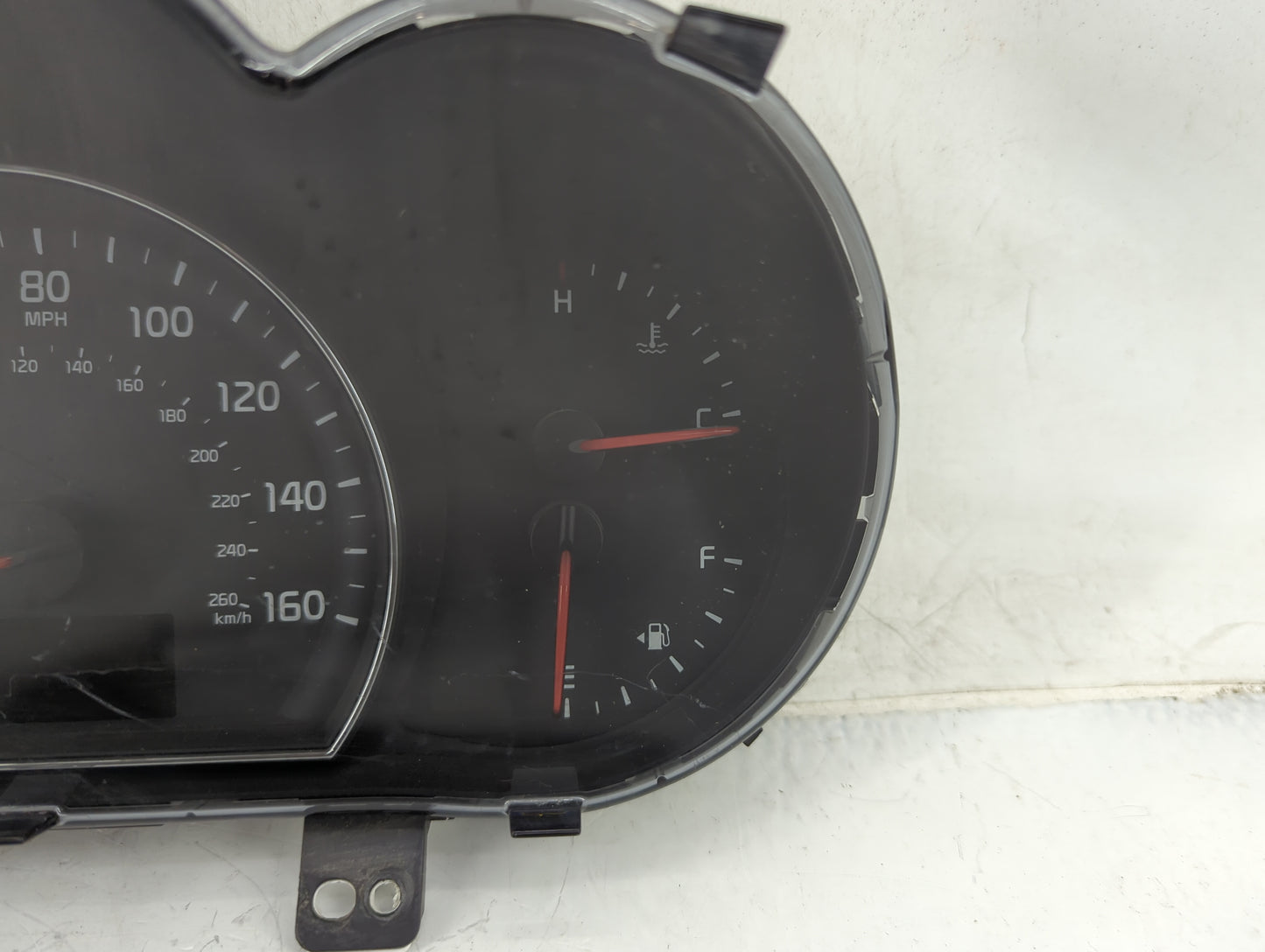 2014-2015 Kia Sorento Instrument Cluster Speedometer Gauges P/N:94004-1U010 Fits Fits 2014 2015 OEM Used Auto Parts - Oemuse