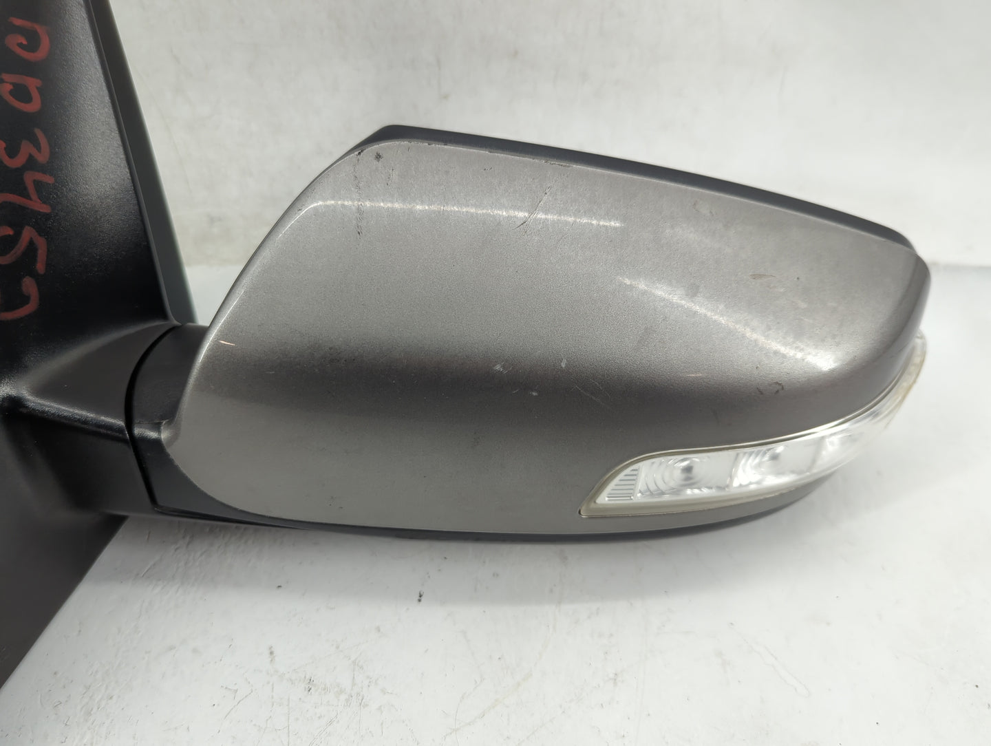 2011-2015 Kia Sorento Driver Side View Mirror - Left Door Mirror OEM Used - Oemusedautoparts1.com
