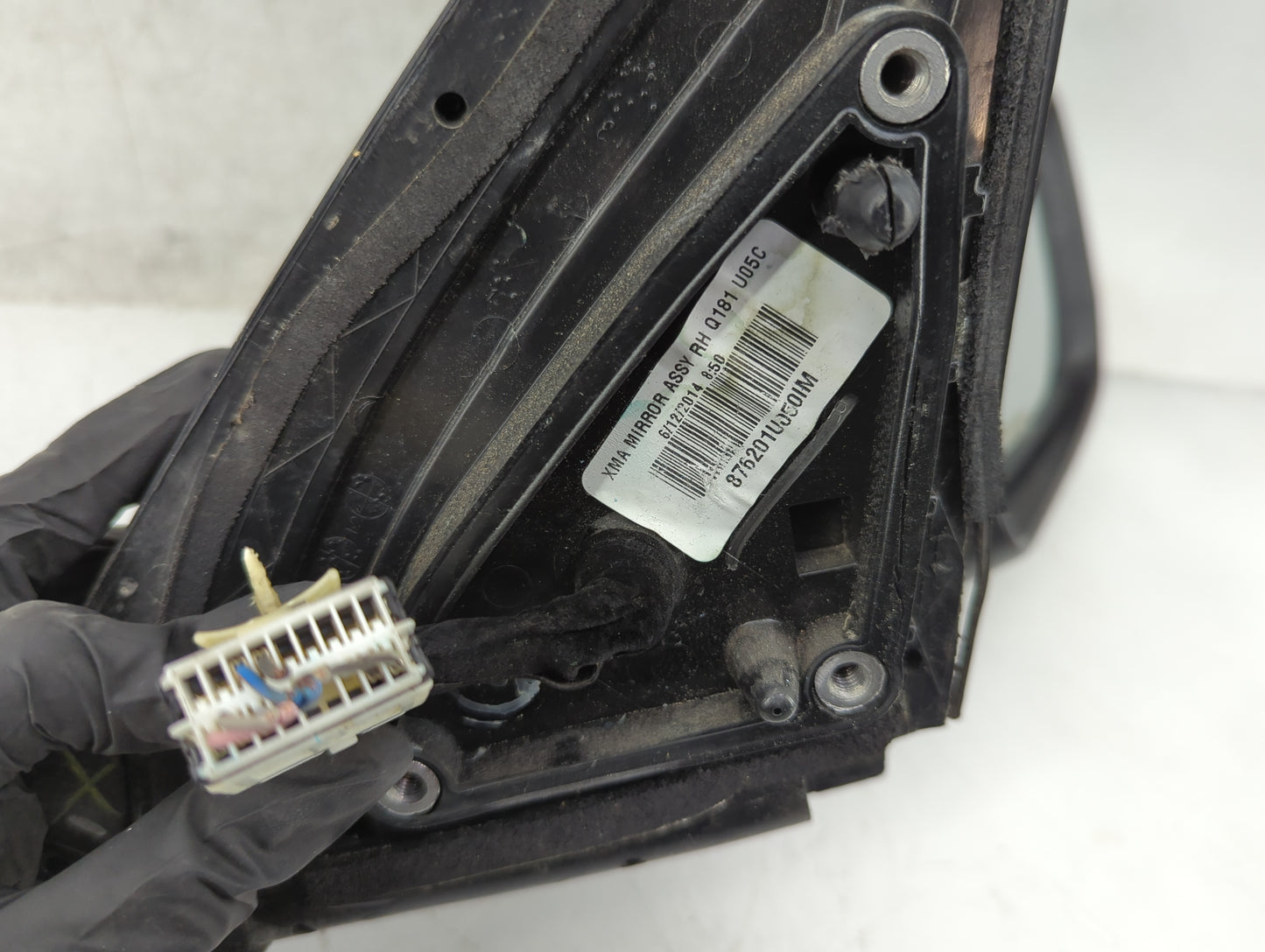 2014-2015 Kia Sorento Passenger Side View Mirror - Right Door Mirror OEM Used - Oemusedautoparts1.com