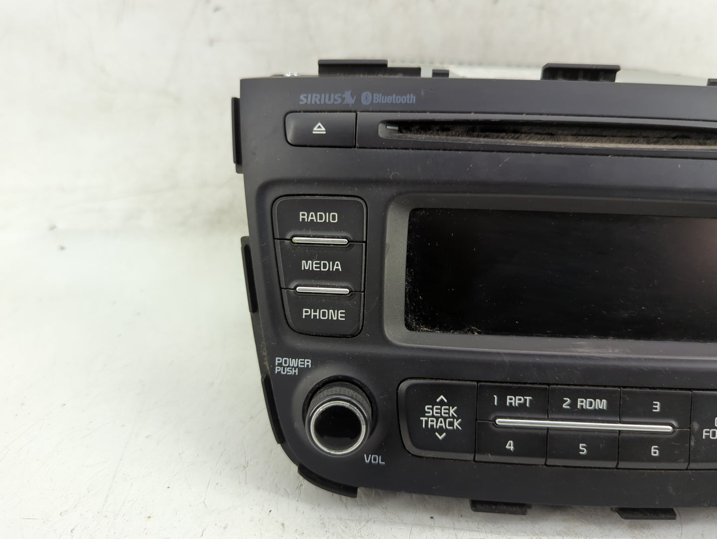 2014-2015 Kia Sorento Radio AM FM Cd Player Receiver Replacement P/N:96170-1UAA1VA Fits Fits 2014 2015 OEM Used Auto Parts -