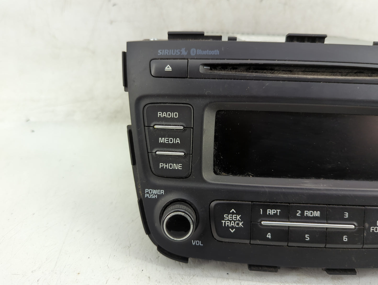 2014-2015 Kia Sorento Radio AM FM Cd Player Receiver Replacement P/N:96170-1UAA1VA Fits Fits 2014 2015 OEM Used Auto Parts -