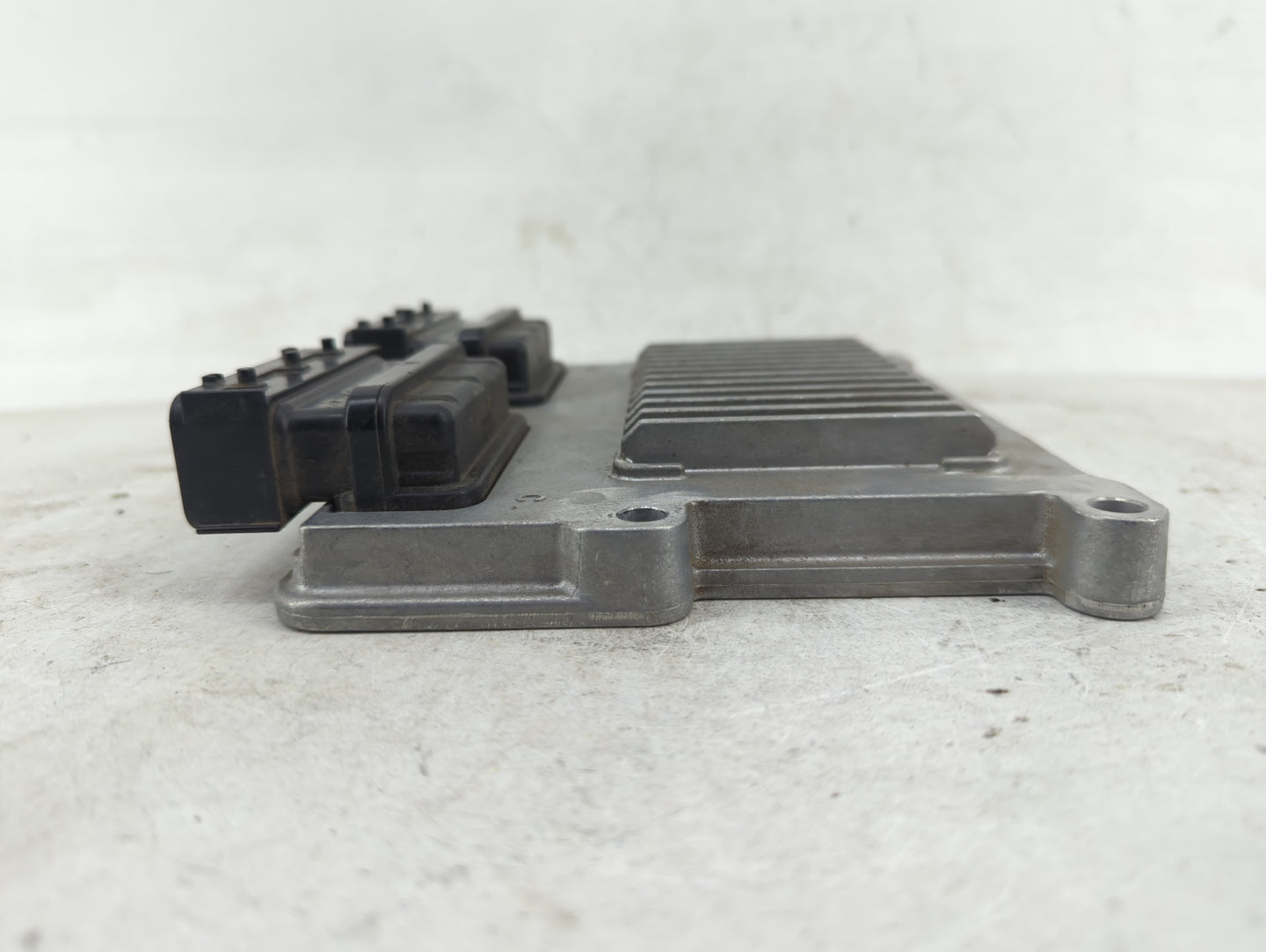 2015 Kia Sorento PCM Engine Control Computer ECU ECM PCU OEM P/N:39110-3CXN5 Fits OEM Used Auto Parts - Oemusedautoparts1.co