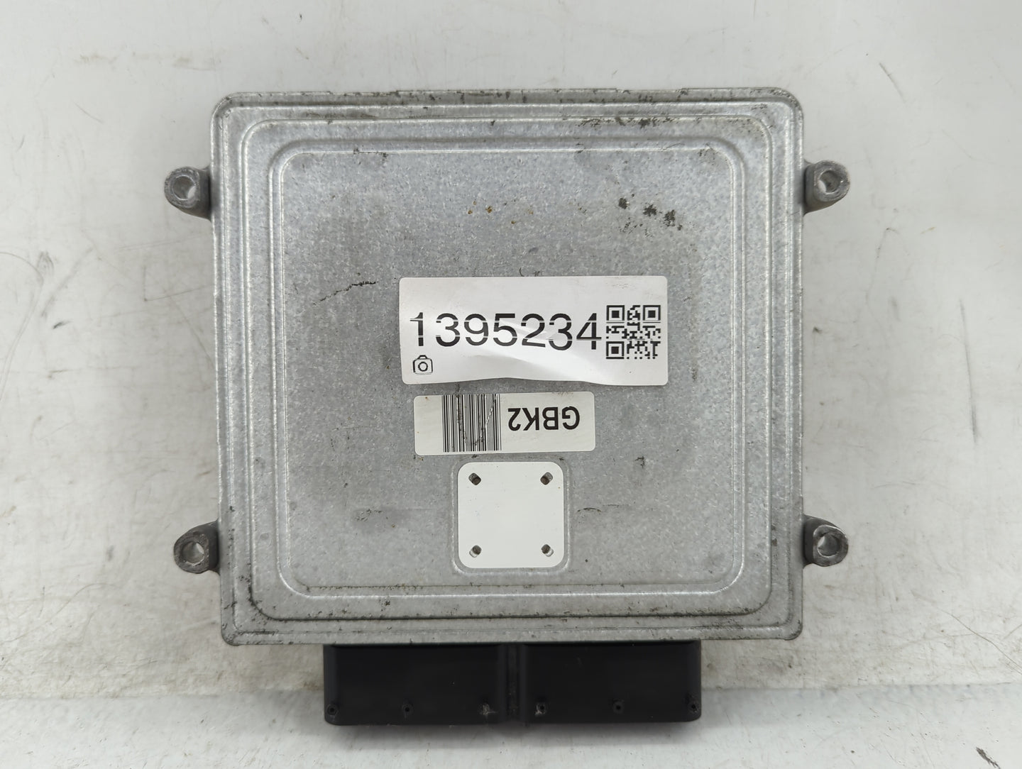 2014-2015 Kia Sorento PCM Engine Control Computer ECU ECM PCU OEM P/N:39113-2GBK2 39103-2GBK2 Fits Fits 2014 2015 OEM Used A