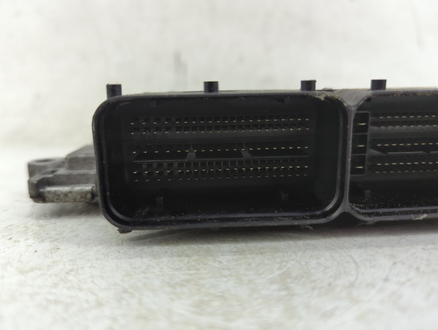 2014-2015 Kia Sorento PCM Engine Control Computer ECU ECM PCU OEM P/N:39113-2GBK2 39103-2GBK2 Fits Fits 2014 2015 OEM Used A