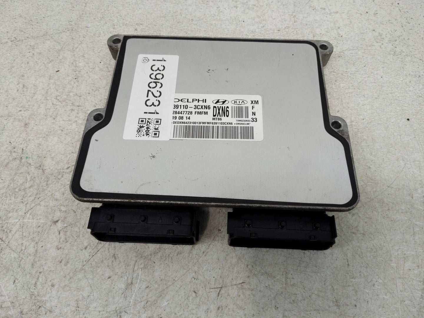 2015 Kia Sorento PCM Engine Control Computer ECU ECM PCU OEM P/N:39110-3CXN6 Fits OEM Used Auto Parts - Oemusedautoparts1.co