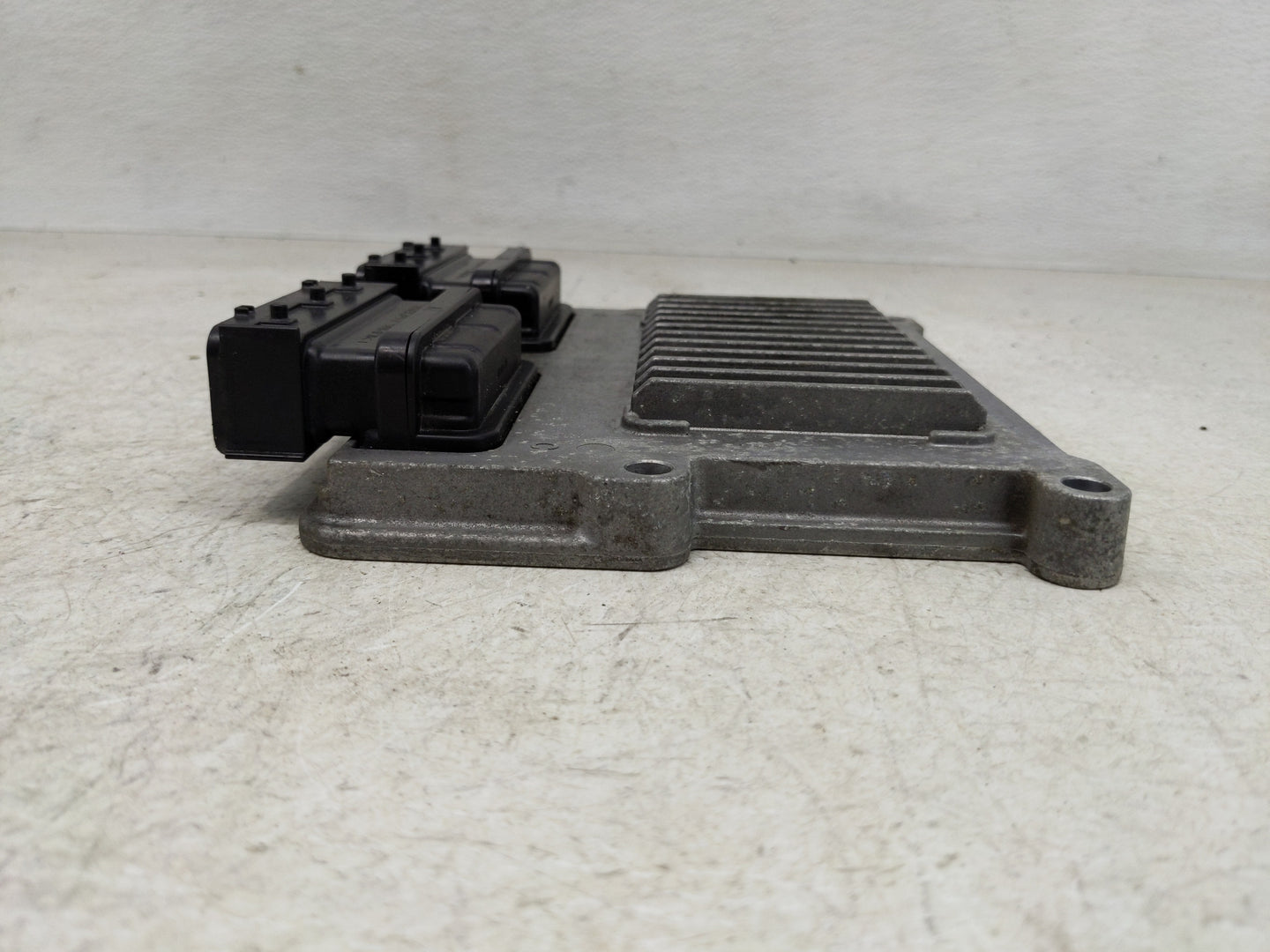 2015 Kia Sorento PCM Engine Control Computer ECU ECM PCU OEM P/N:39110-3CXN6 Fits OEM Used Auto Parts - Oemusedautoparts1.co