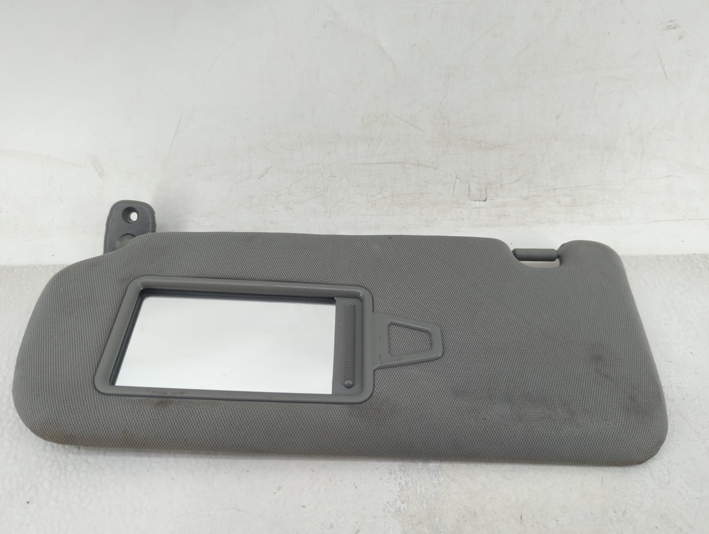 2011-2015 Kia Sorento Sun Visor Shade Replacement Passenger Right Mirror Fits Fits 2011 2012 2013 2014 2015 OEM Used Auto Pa