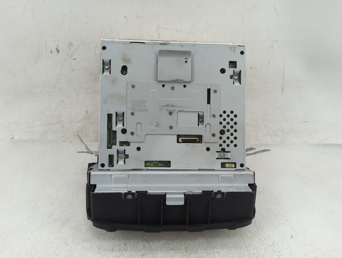 2014-2015 Kia Sorento Radio AM FM Cd Player Receiver Replacement P/N:96160-1U721VA Fits Fits 2014 2015 OEM Used Auto Parts -