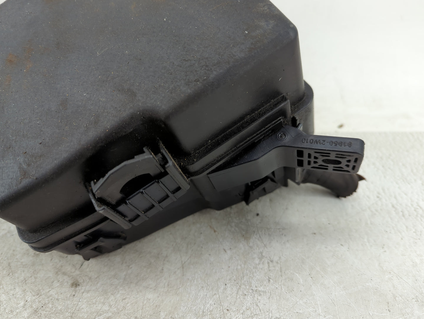 2014-2015 Kia Sorento Fusebox Fuse Box Panel Relay Module P/N:91951-3X100 Fits Fits 2014 2015 OEM Used Auto Parts - Oemuseda