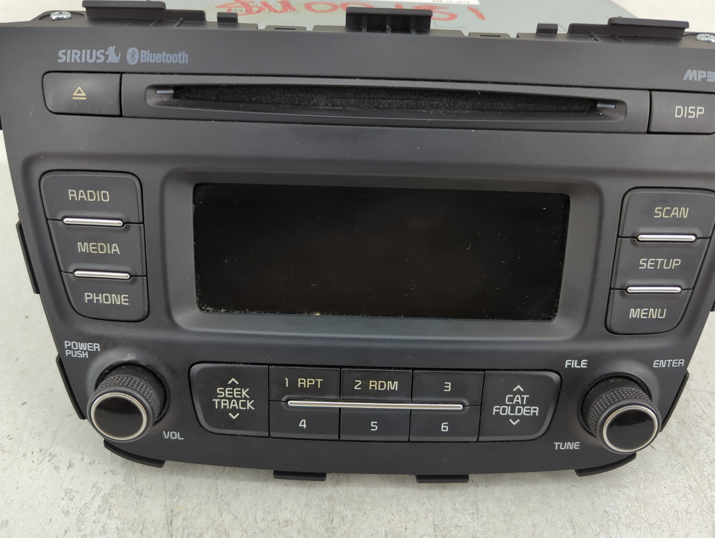 2014-2015 Kia Sorento Radio AM FM Cd Player Receiver Replacement P/N:96170-1UAA1VA Fits Fits 2014 2015 OEM Used Auto Parts -