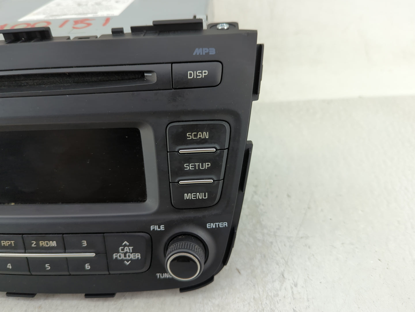 2014-2015 Kia Sorento Radio AM FM Cd Player Receiver Replacement P/N:96170-1UAA1VA Fits Fits 2014 2015 OEM Used Auto Parts -