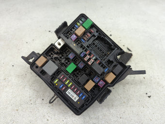 compare product 2014-2015 Kia Sorento Fusebox Fuse Box Panel Relay Module P/N:91951-3X100 Fits Fits 2014 2015 OEM Used Auto Parts