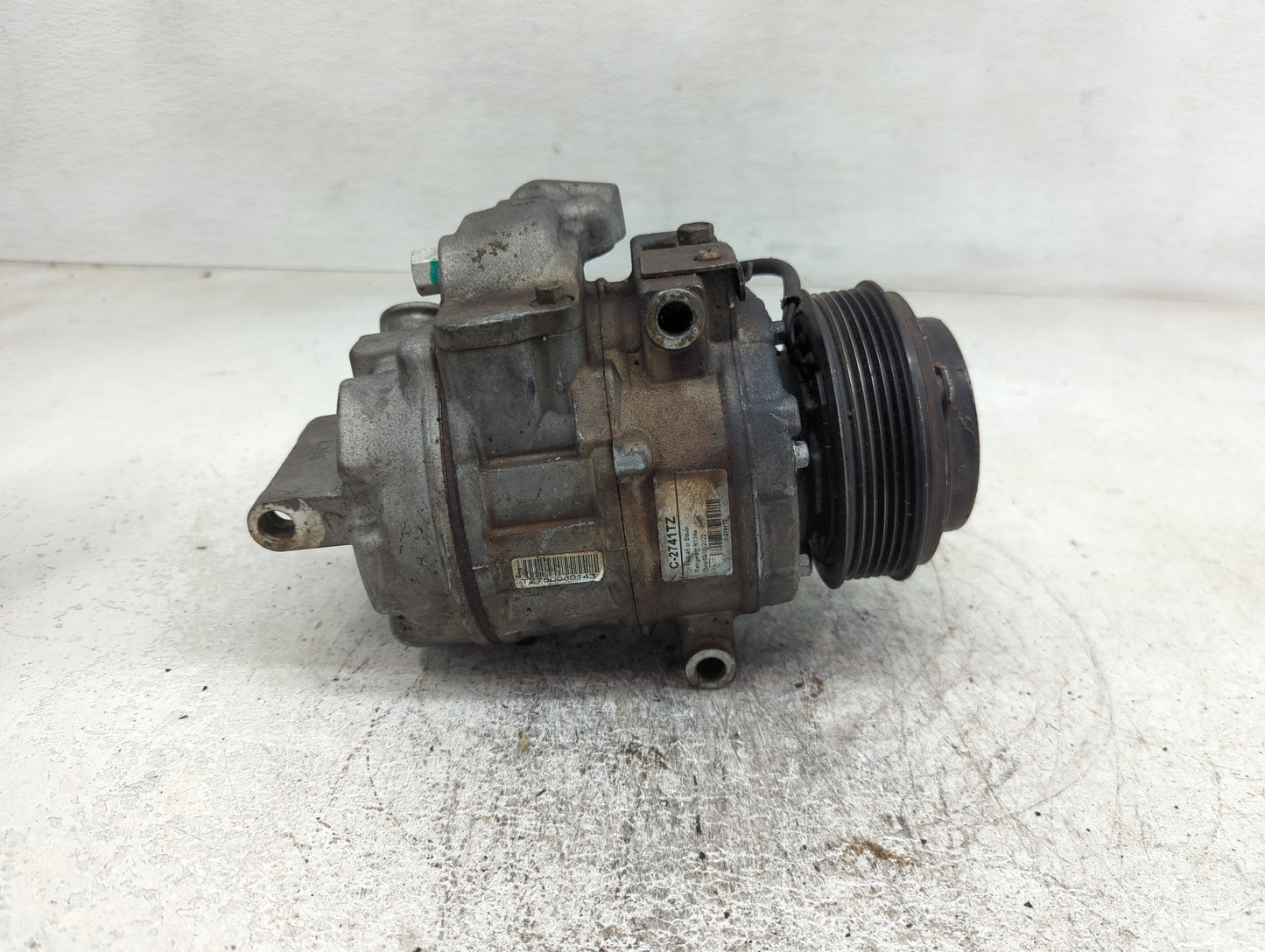 2012-2015 Kia Sorento Air Conditioning A/c Ac Compressor Oem 1413940 - Oemusedautoparts1.com