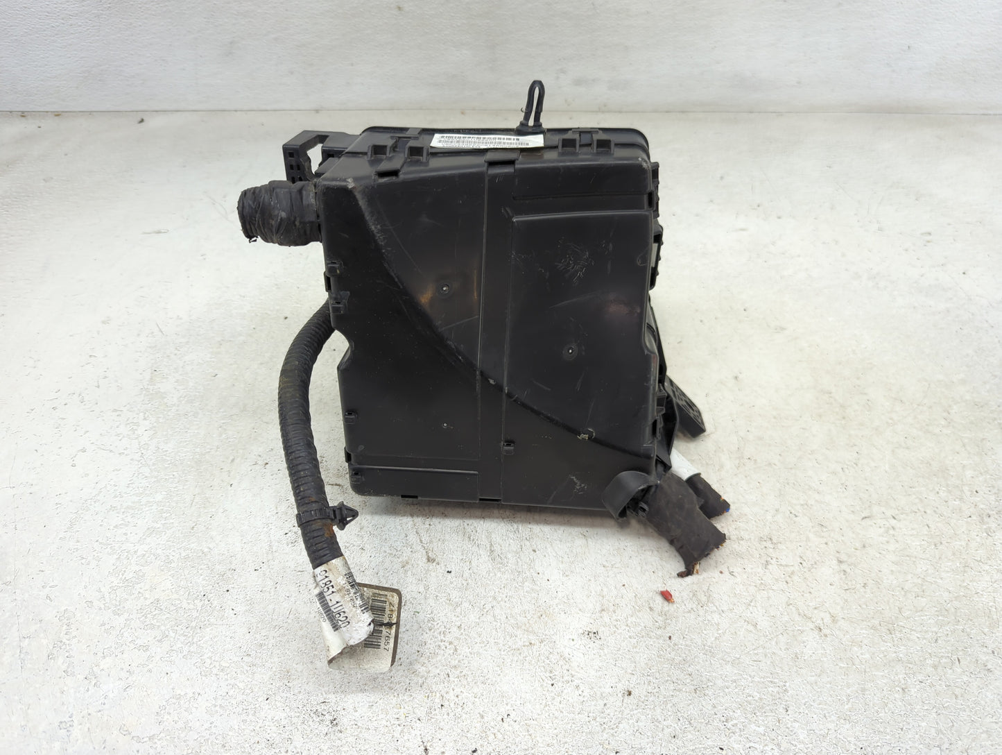 2014-2015 Kia Sorento Fusebox Fuse Box Panel Relay Module P/N:91951-3X100 Fits Fits 2014 2015 OEM Used Auto Parts - Oemuseda