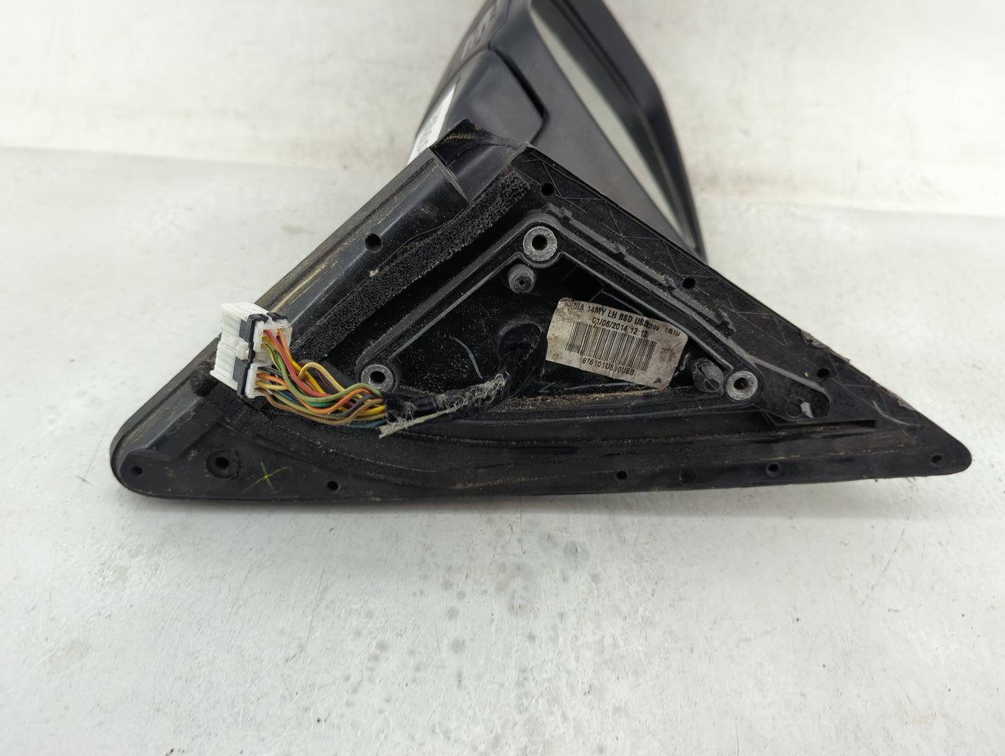 2014-2015 Kia Sorento Driver Side View Mirror - Left Door Mirror OEM Used - Oemusedautoparts1.com