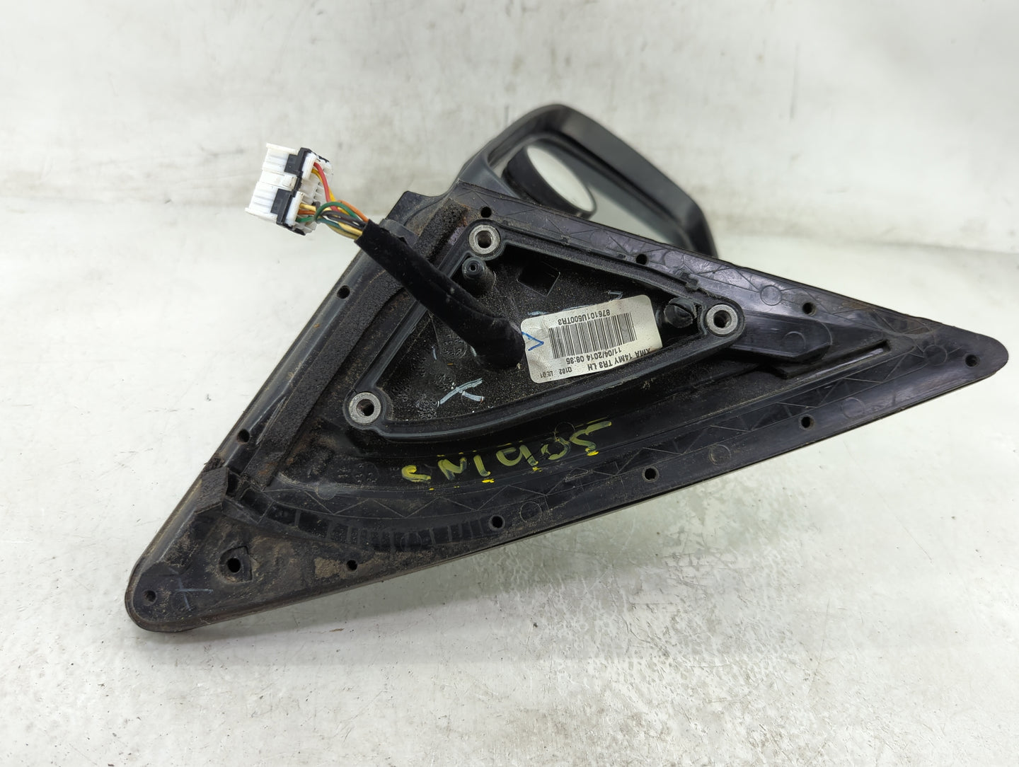 2011-2015 Kia Sorento Driver Side View Mirror - Left Door Mirror OEM Used - Oemusedautoparts1.com