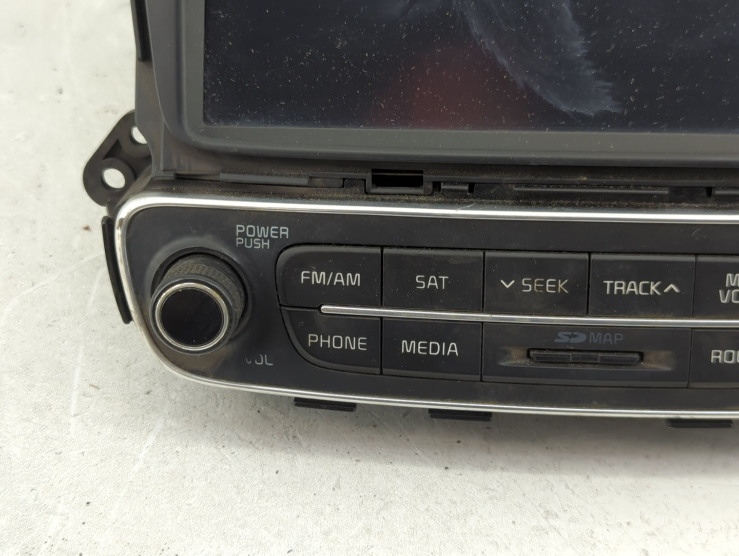 2015 Kia Sorento Radio AM FM Cd Player Receiver Replacement P/N:96560-1UAA1VA Fits OEM Used Auto Parts - Oemusedautoparts1.c