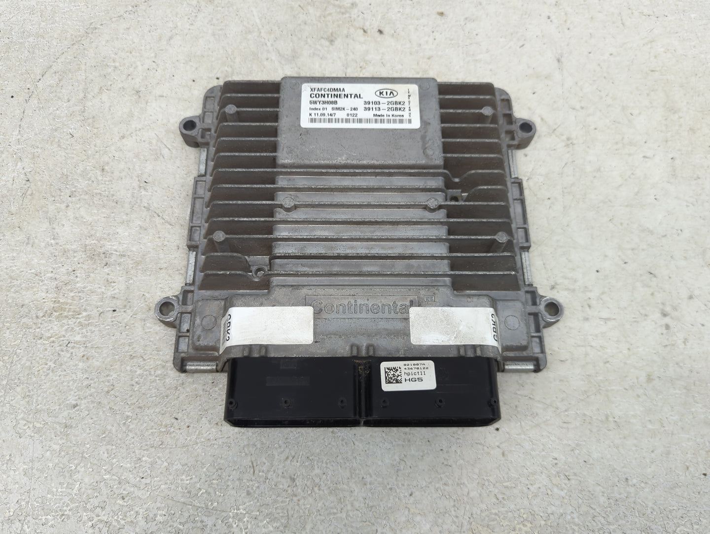 2014-2015 Kia Sorento PCM Engine Control Computer ECU ECM PCU OEM P/N:39113-2GBK2 39103-2GBK2 Fits Fits 2014 2015 OEM Used A