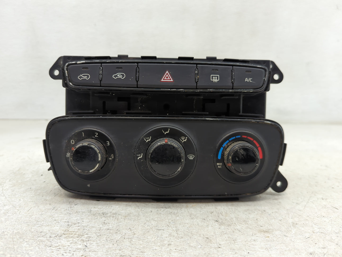 2014-2015 Kia Sorento Climate Control Module Temperature AC/Heater Replacement P/N:97250-1U255 Fits Fits 2014 2015 OEM Used 